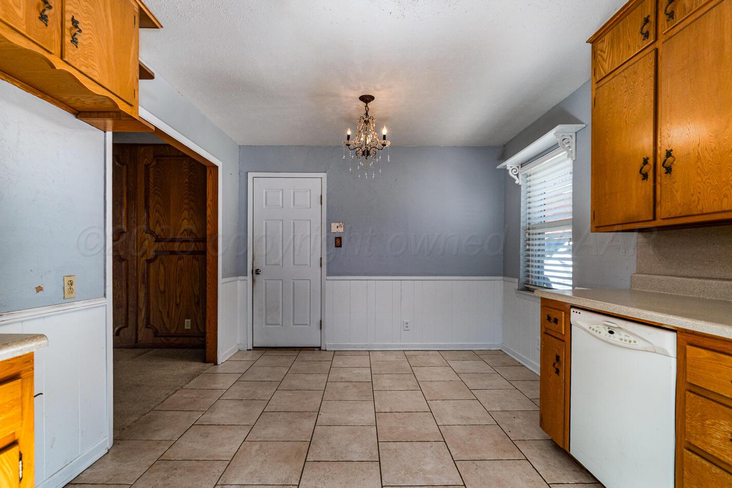 1514 Primrose Lane Property Photo 6