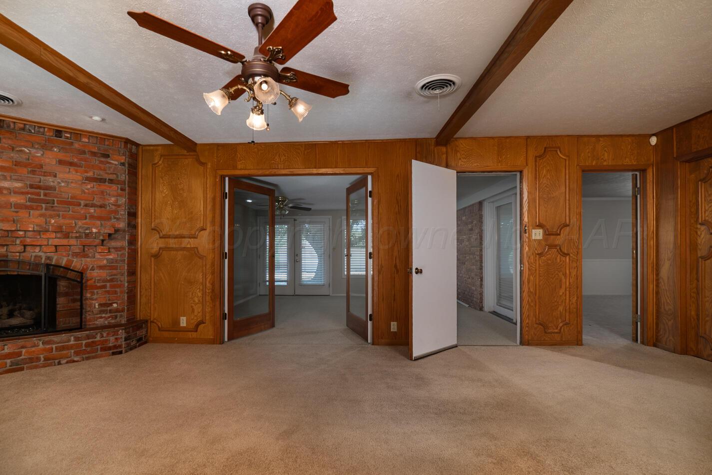 1514 Primrose Lane Property Photo 9