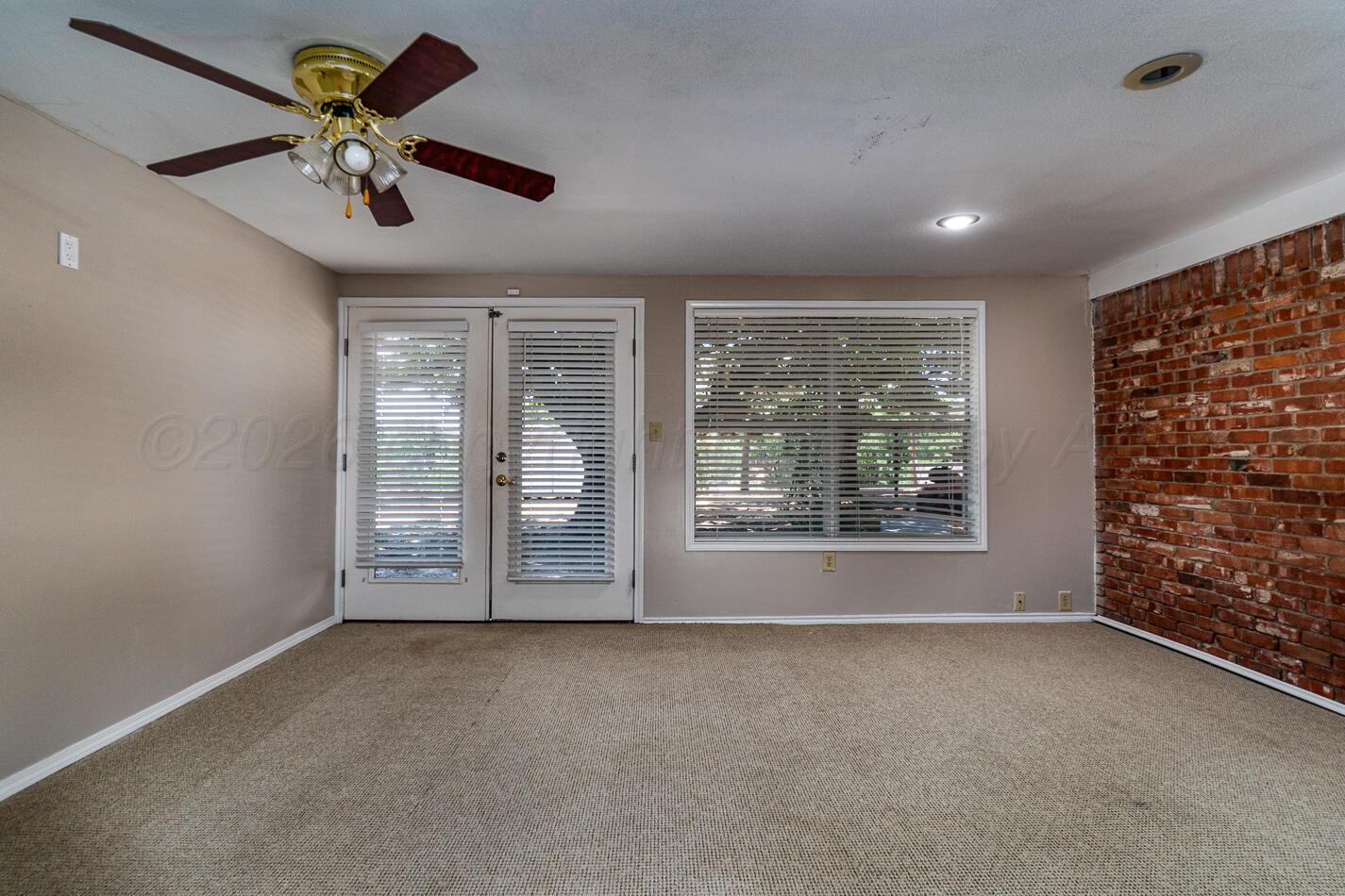 1514 Primrose Lane Property Photo 14