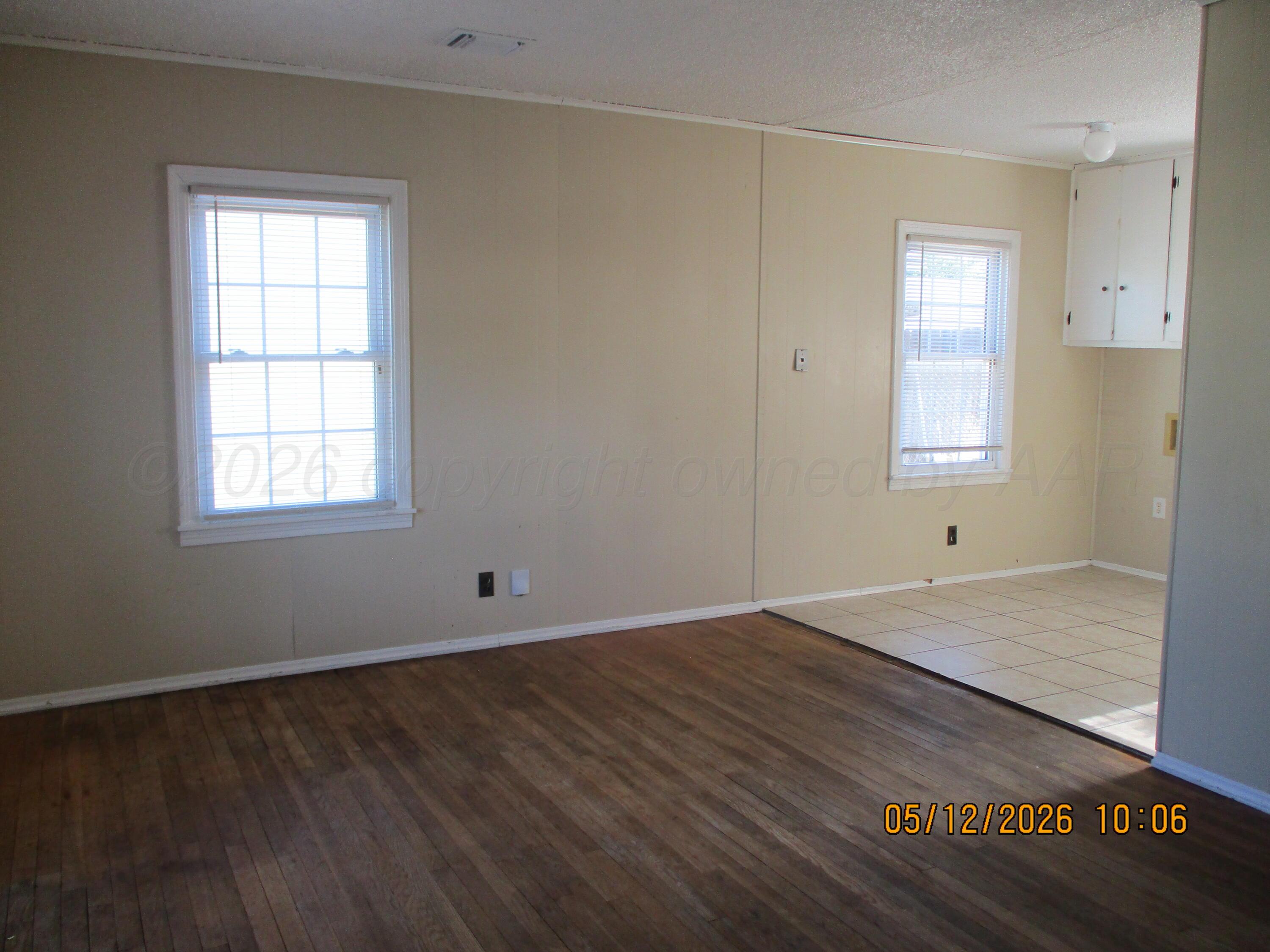 4203 S Monroe Street Property Photo 2