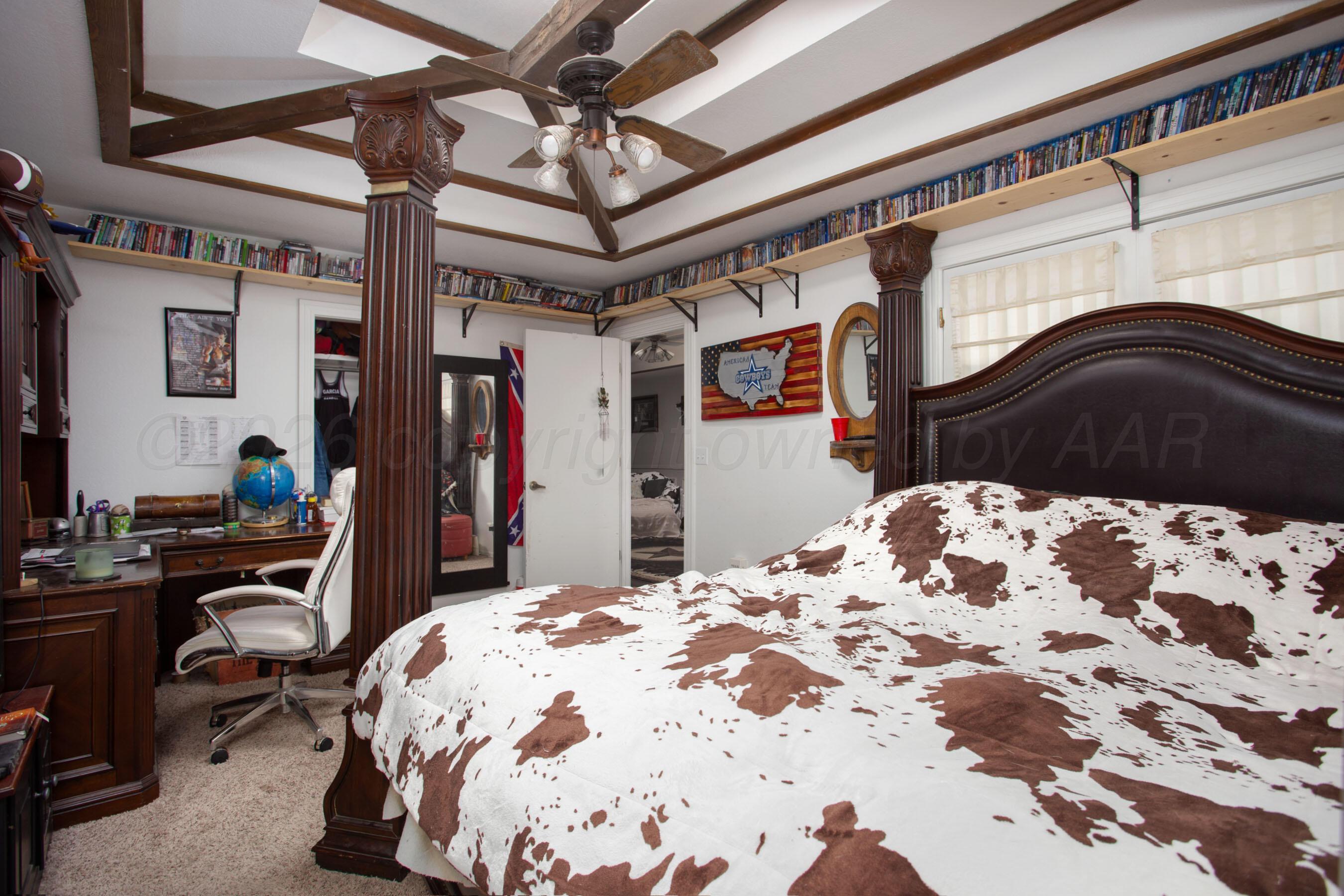 5912 Campus Drive Property Photo 10