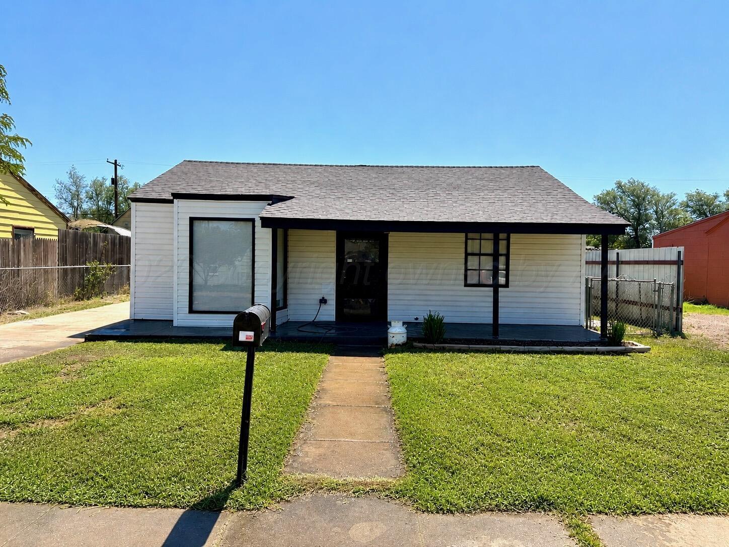1412 N Roosevelt Street Property Photo 1