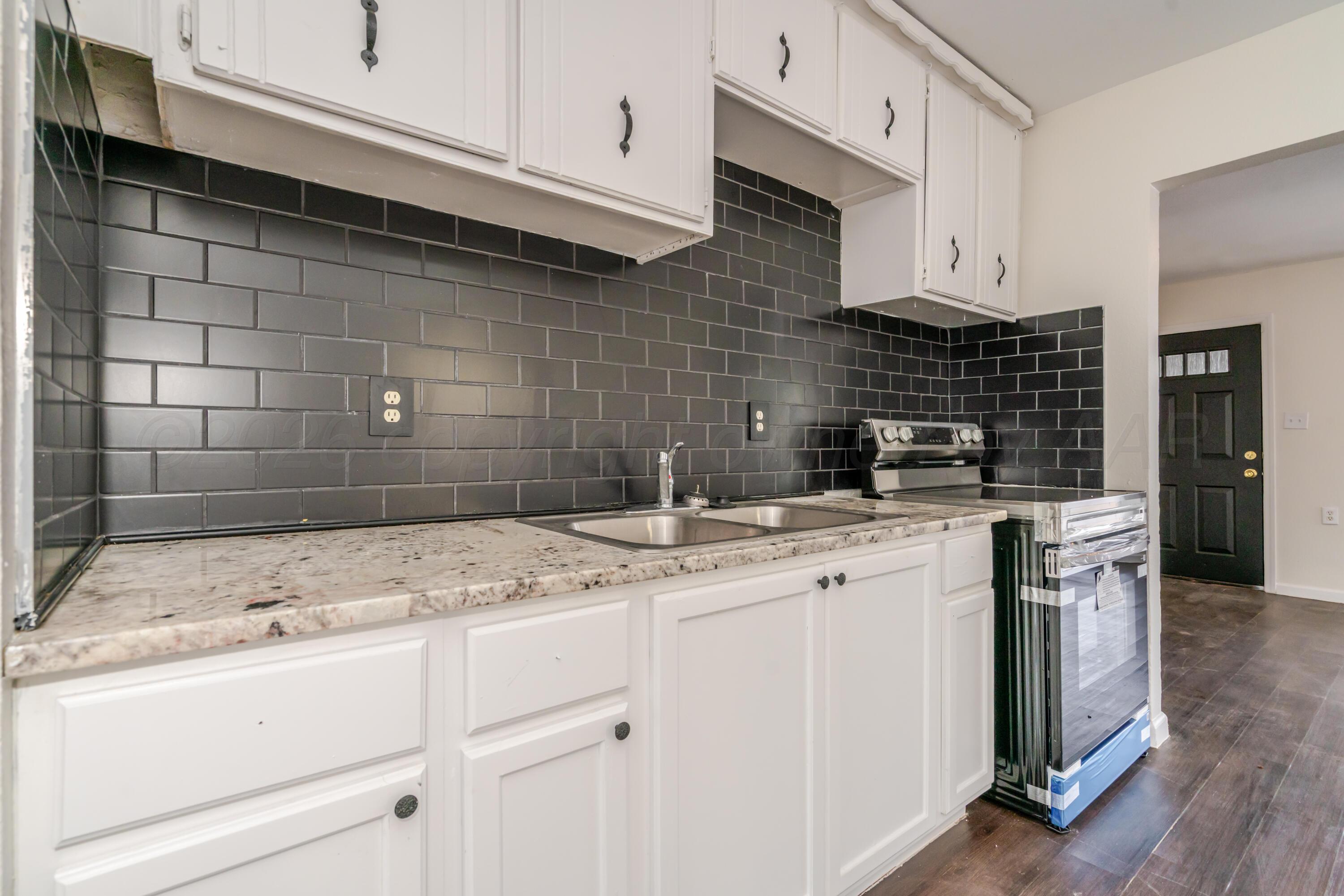 1412 N Roosevelt Street Property Photo 9