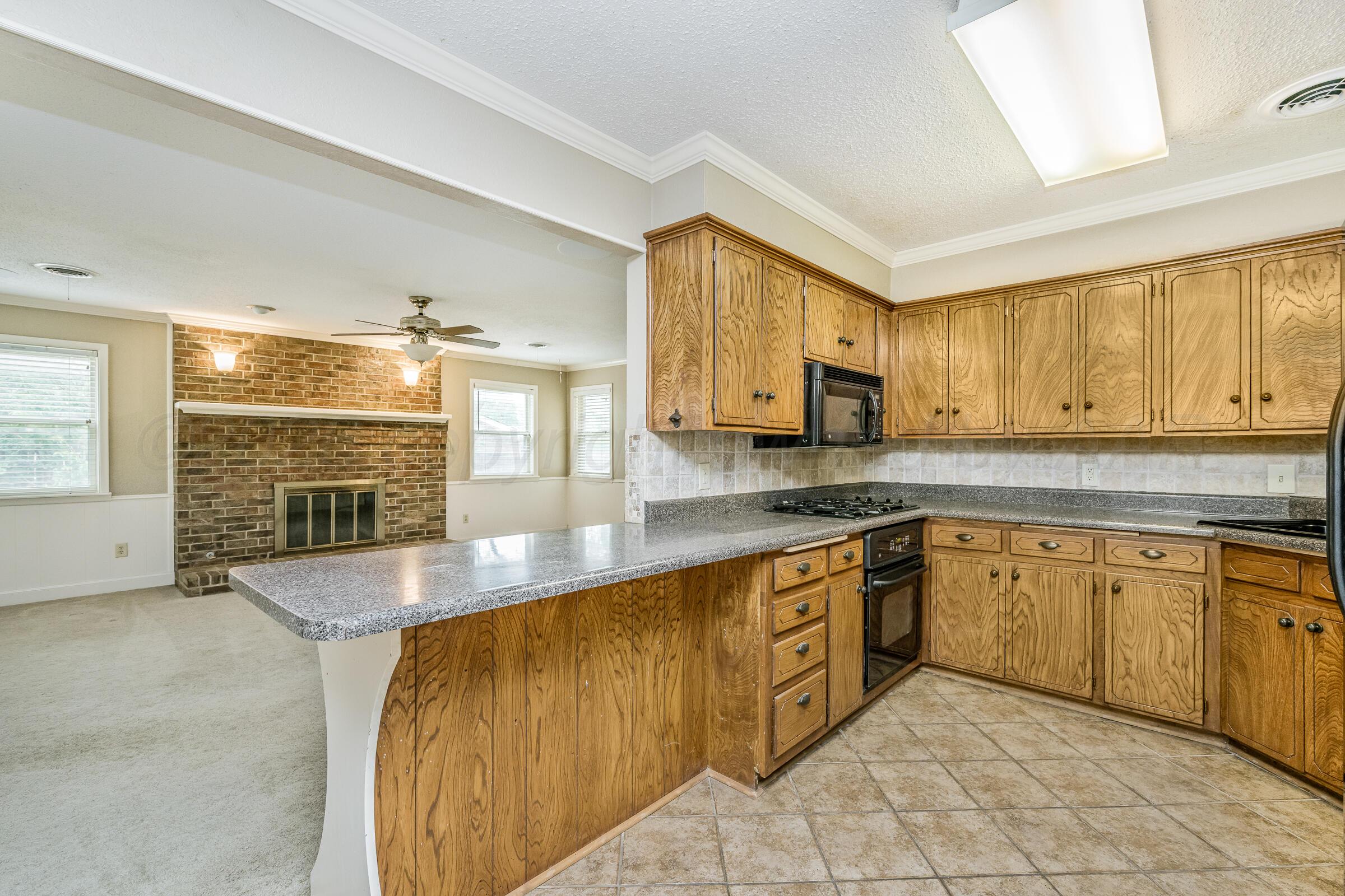 4400 W Farmers Avenue Property Photo 11
