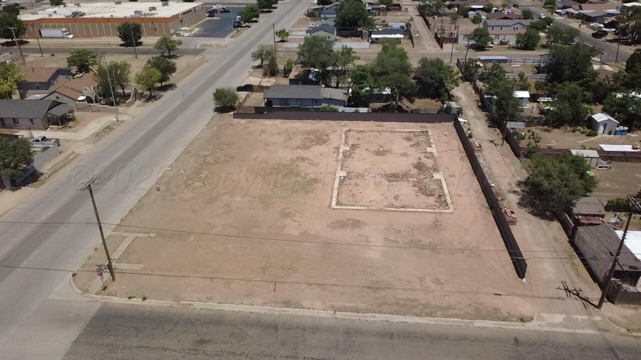 900 N Buchanan Street Property Photo 2
