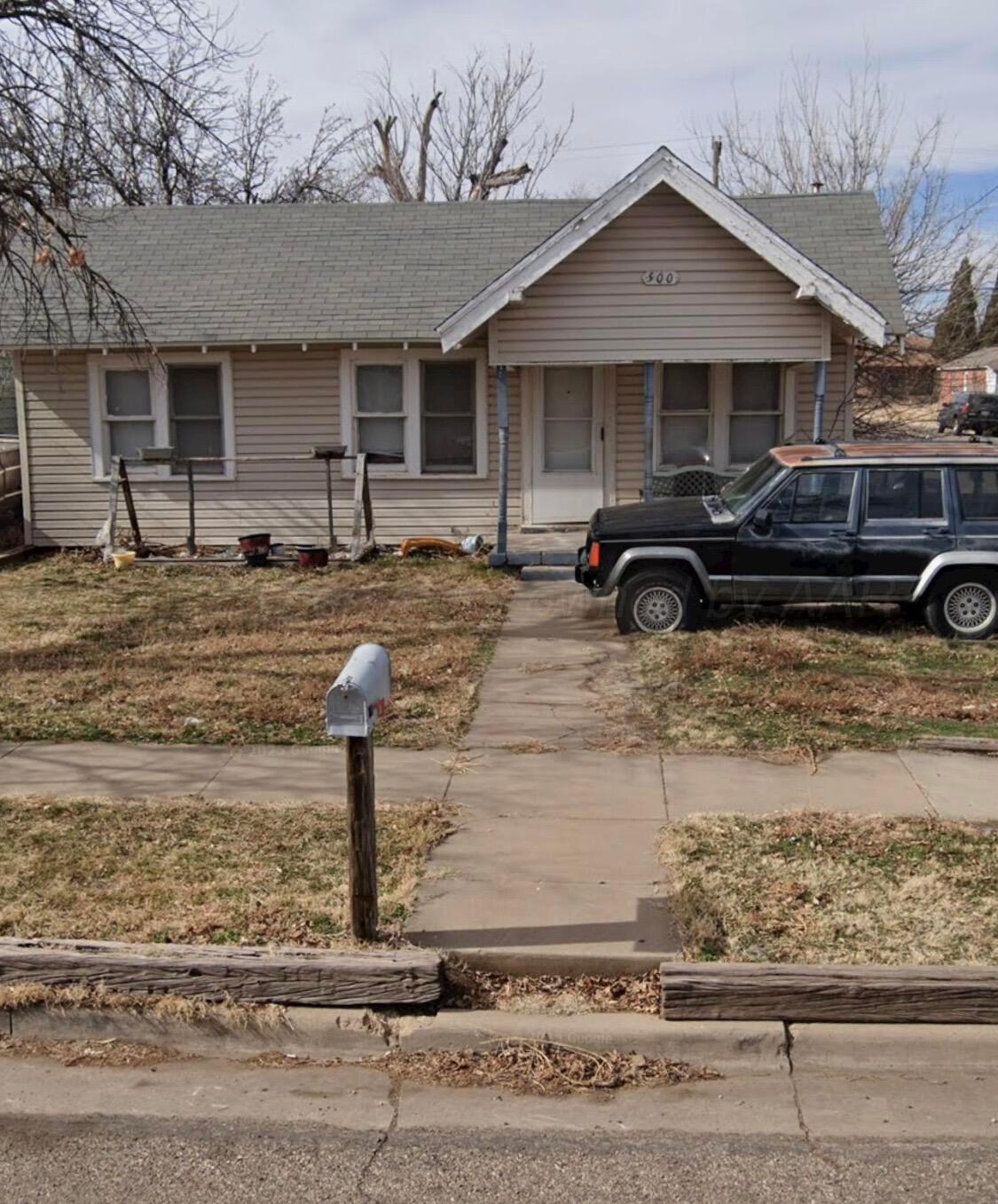 500 S Virginia Street Property Photo 1