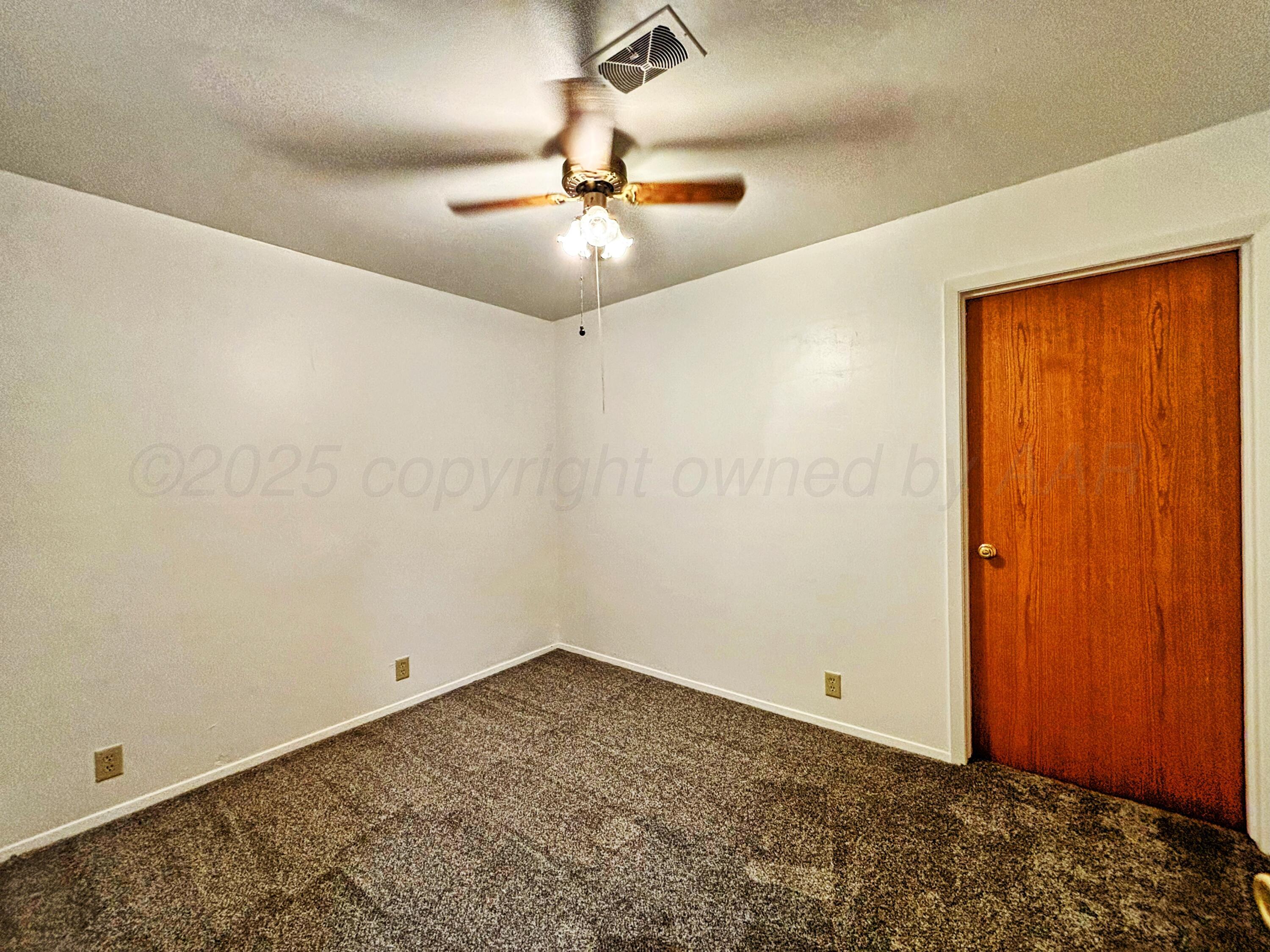1510 S Indiana Street Property Photo 15