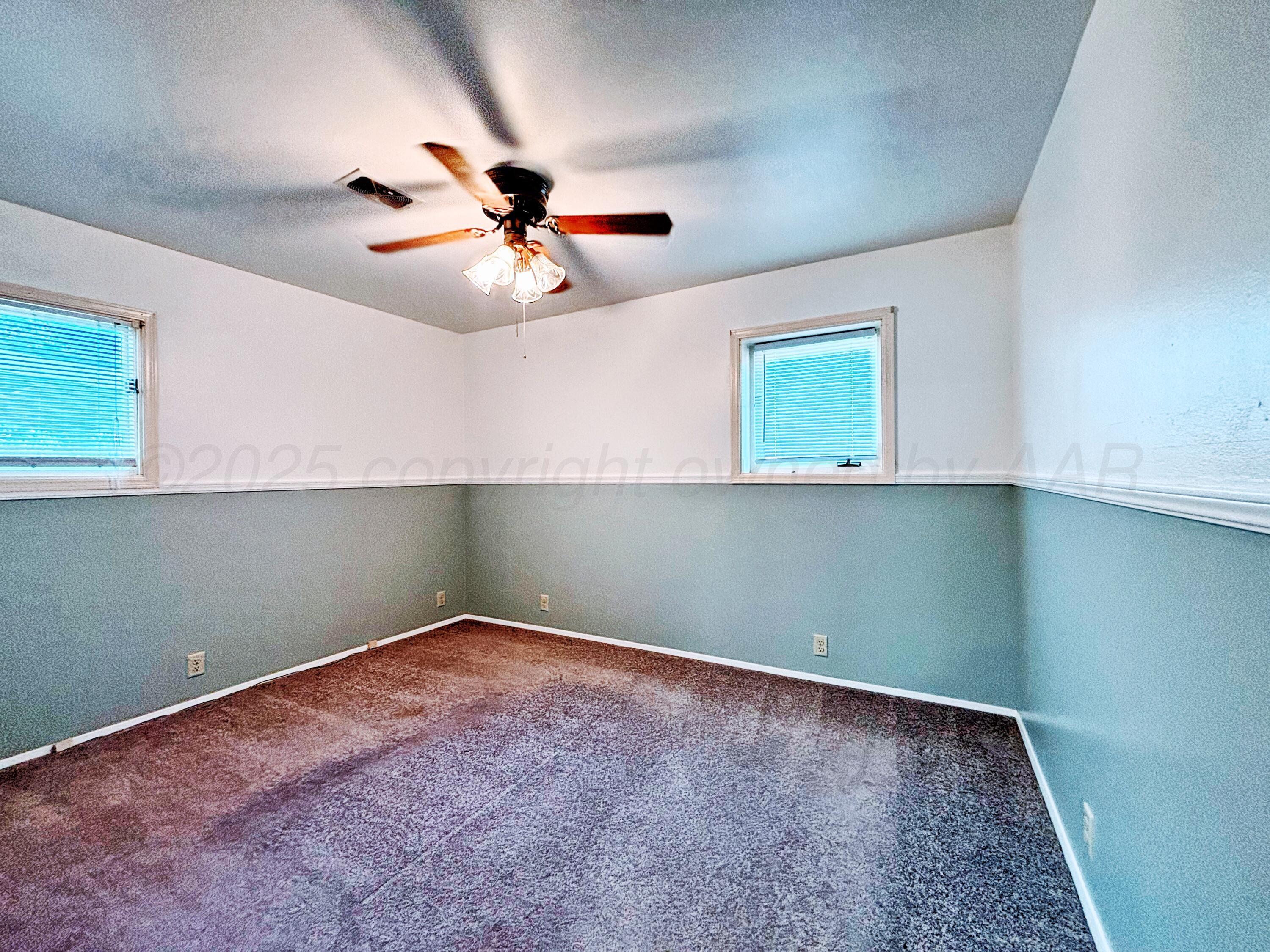 1510 S Indiana Street Property Photo 26