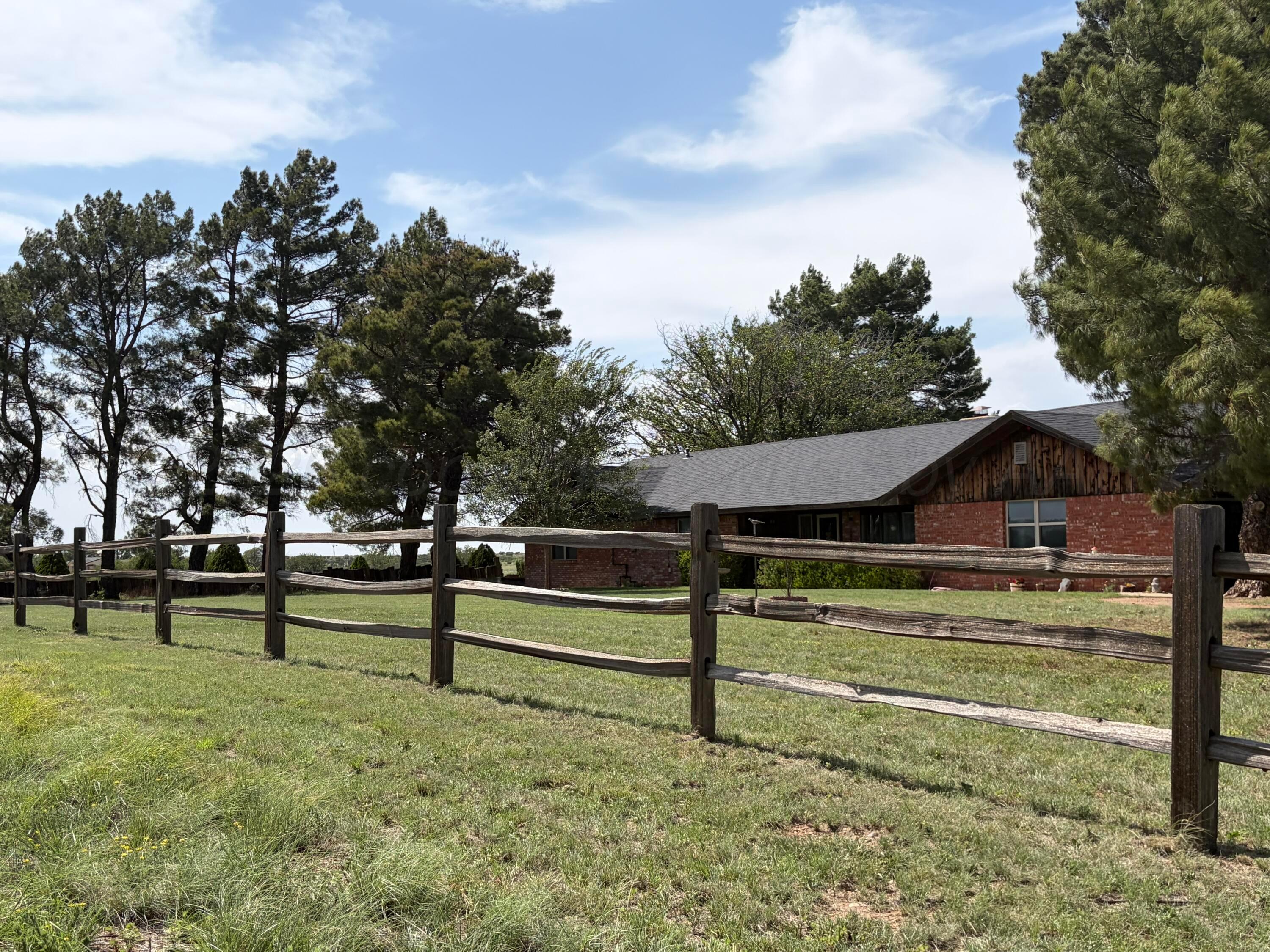 12177 Fm 2362 Property Photo 4