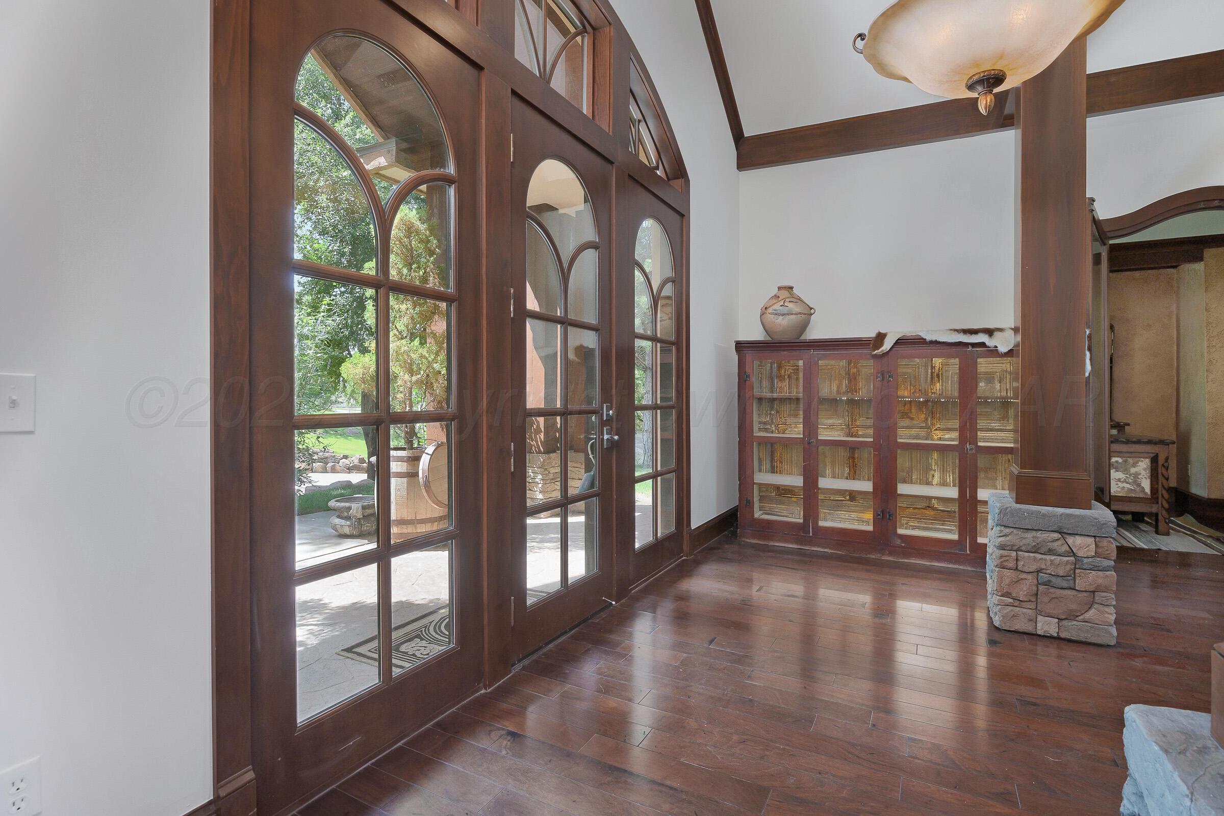 19551 Chaparral Road Property Photo 5