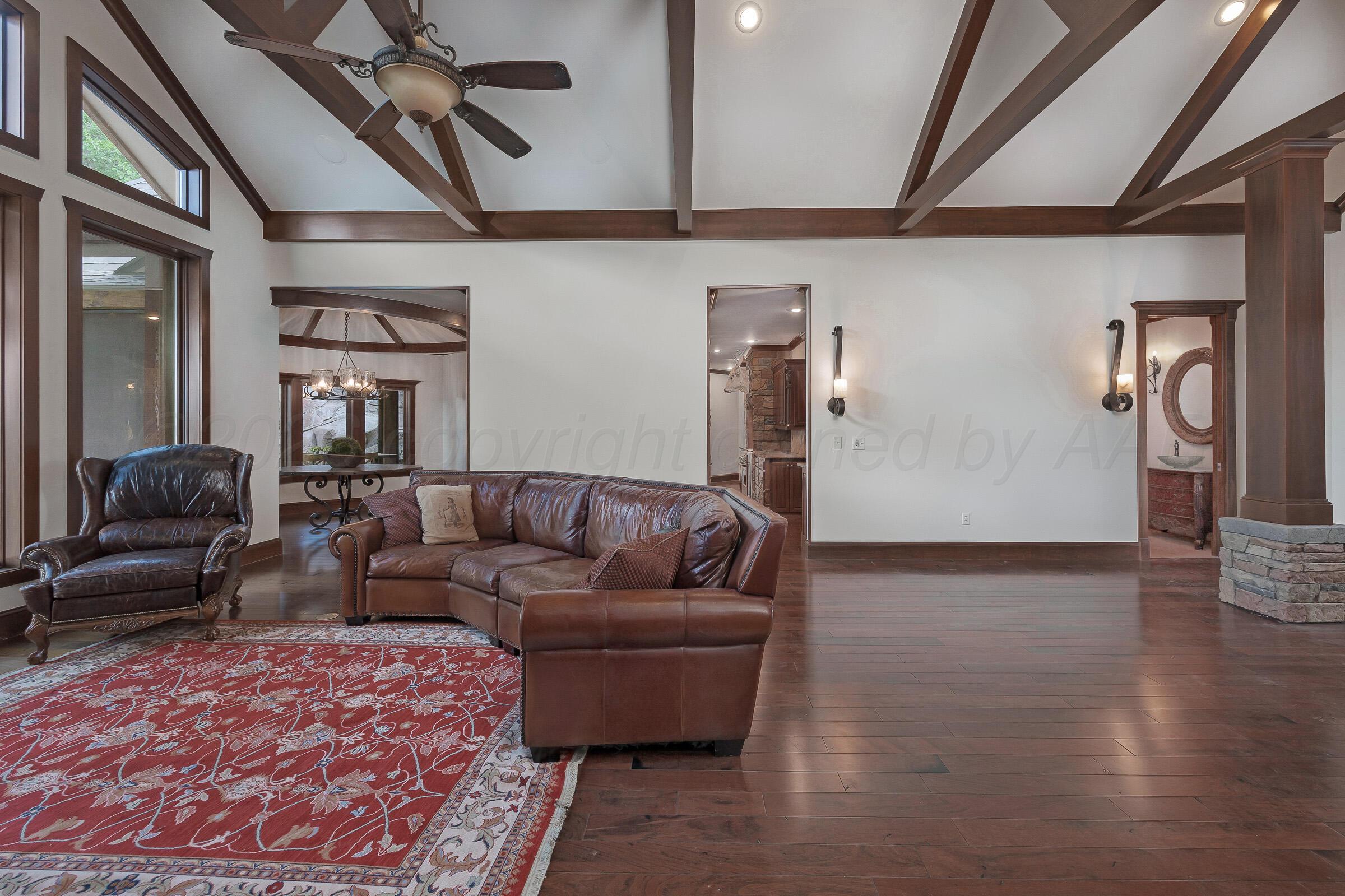 19551 Chaparral Road Property Photo 11