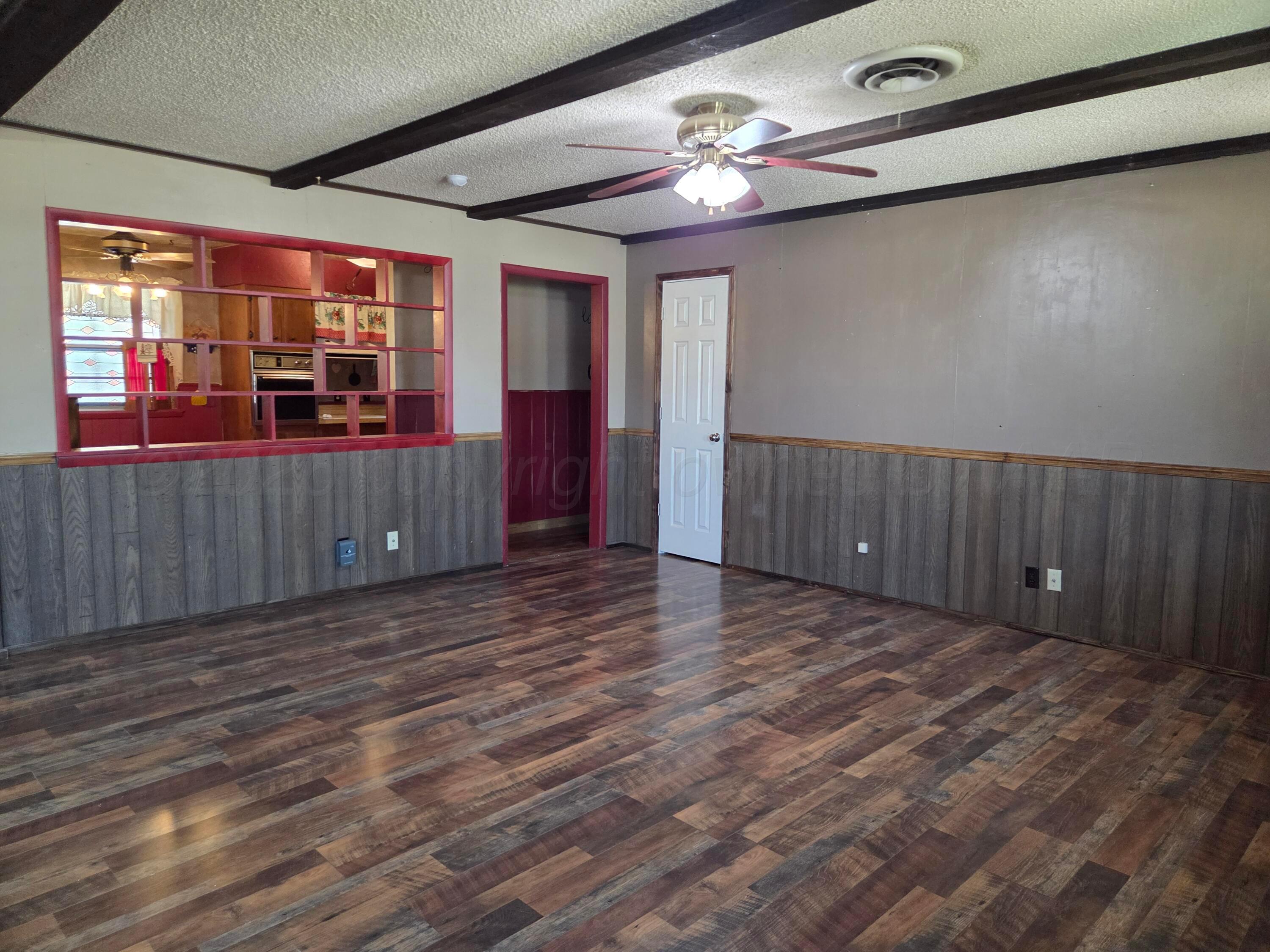 1909 Grinnell Drive Property Photo 5