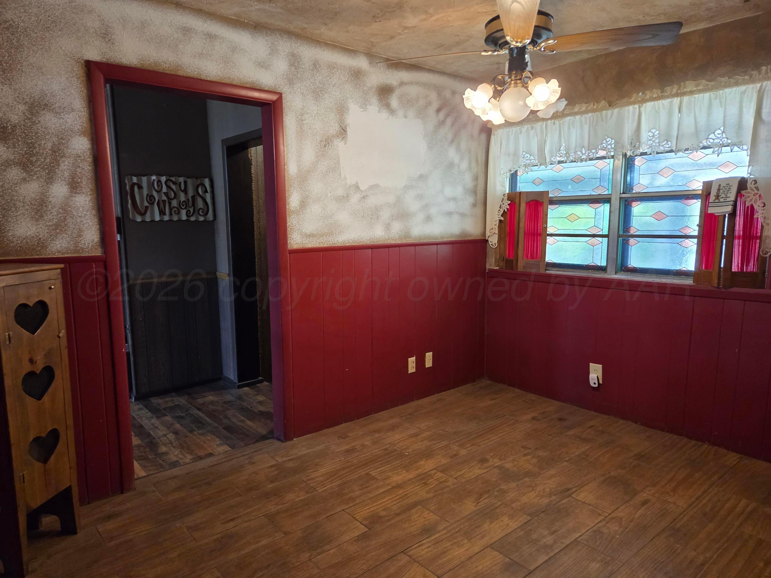 1909 Grinnell Drive Property Photo 10