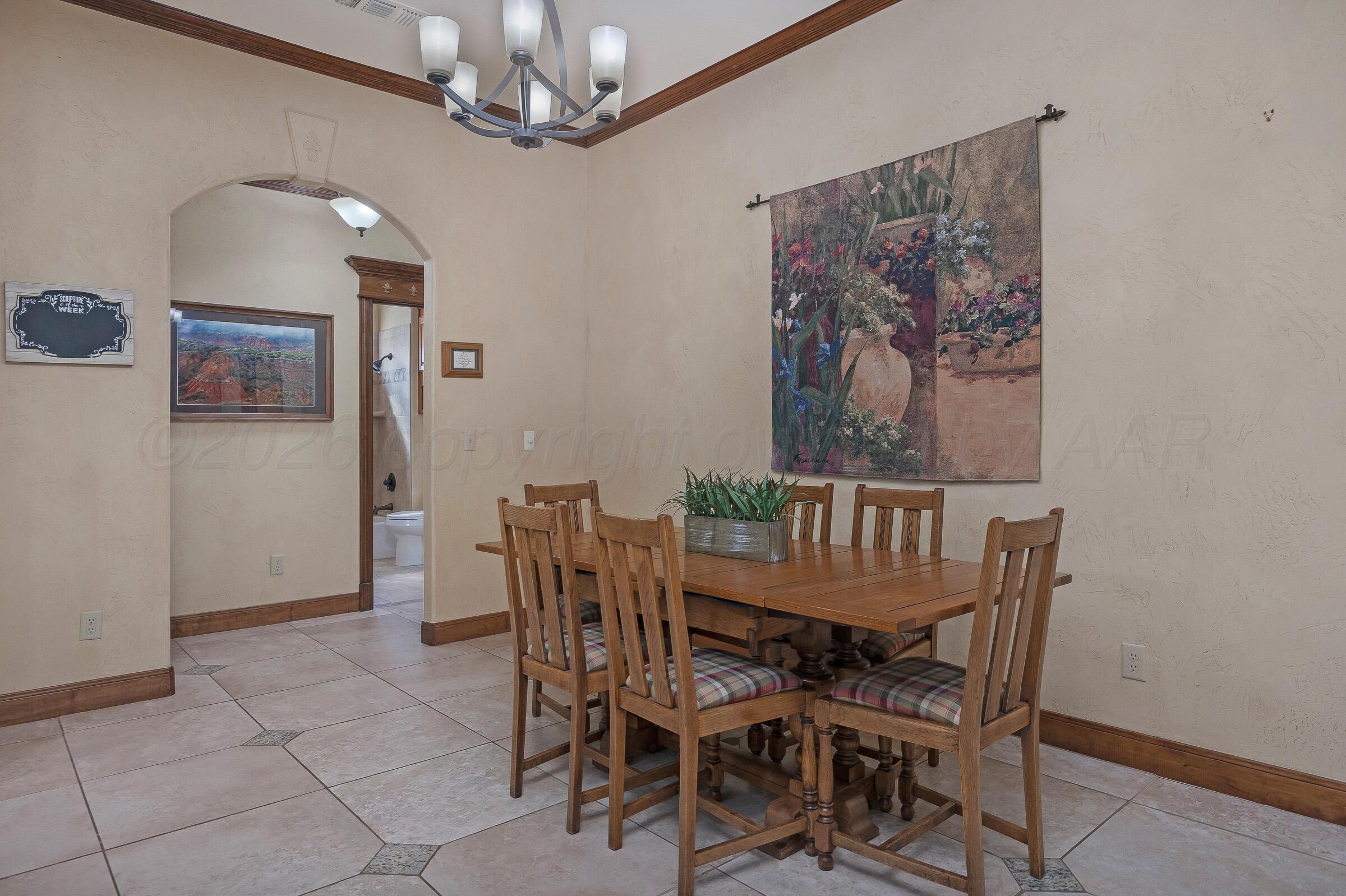 7813 Greenbriar Drive Property Photo 18