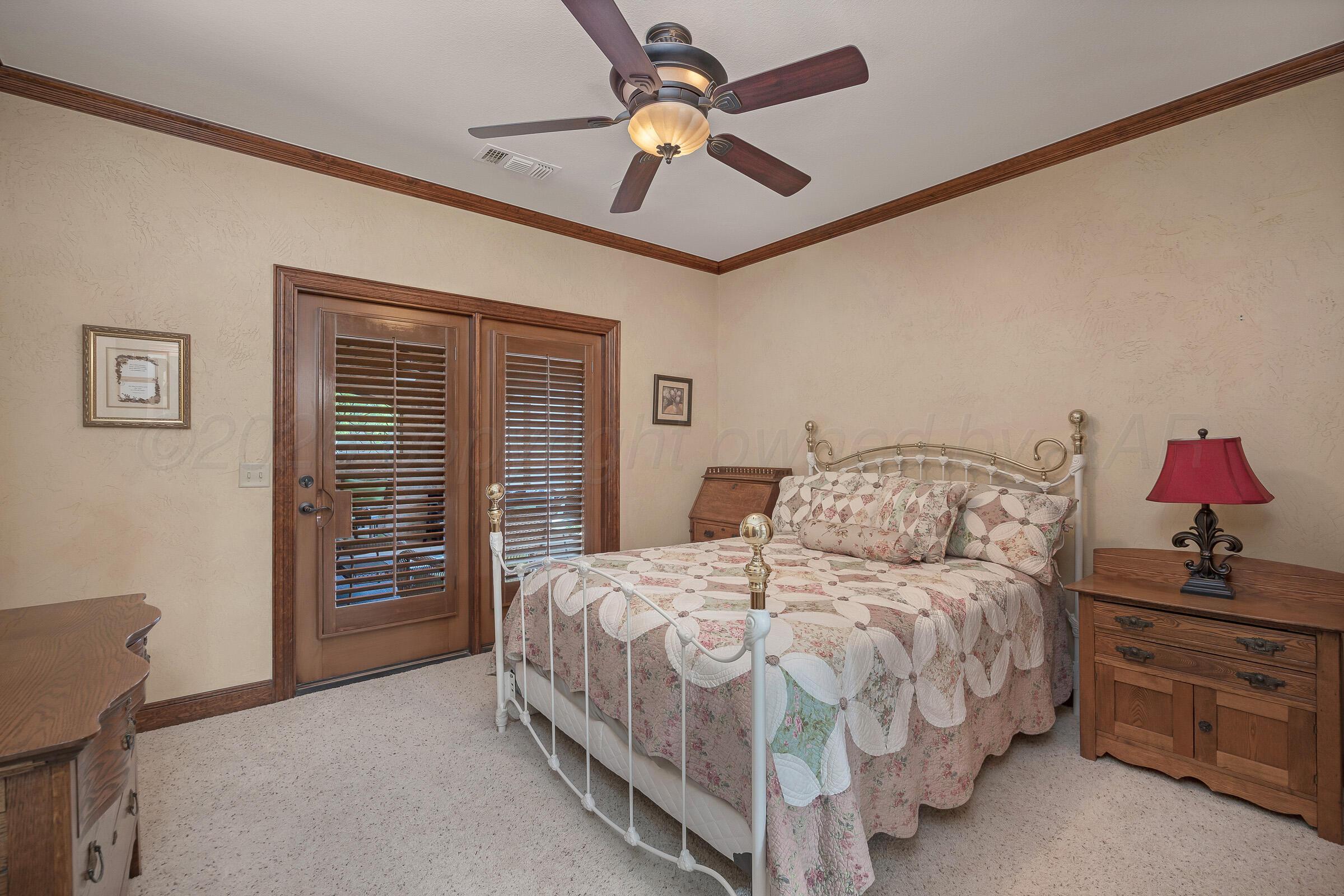 7813 Greenbriar Drive Property Photo 34
