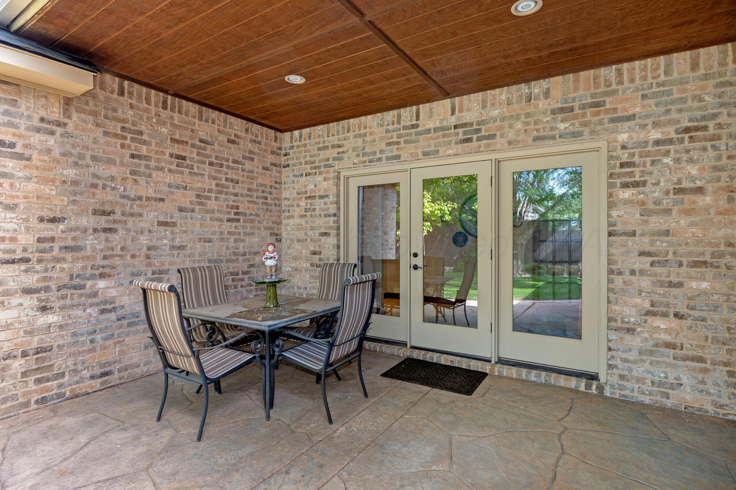 7813 Greenbriar Drive Property Photo 41