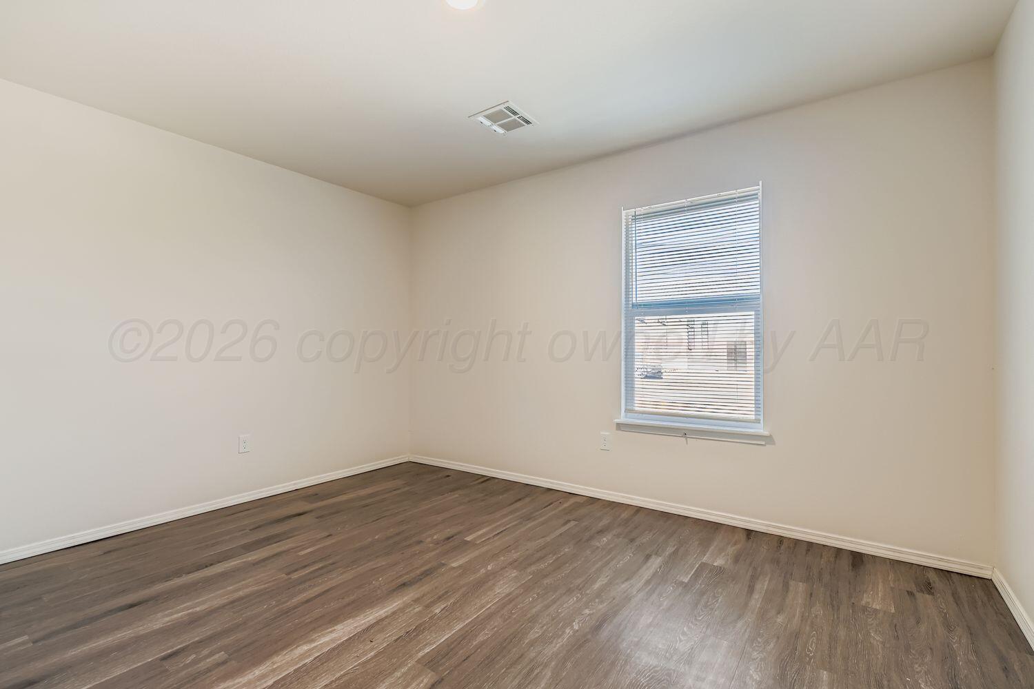 1437 Nw 17th Avenue Property Photo 9