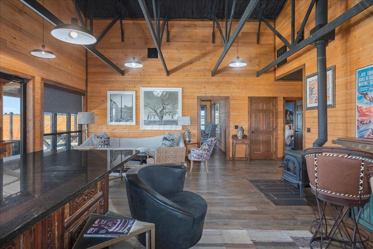 12621 Equestrian Trail Property Photo 5
