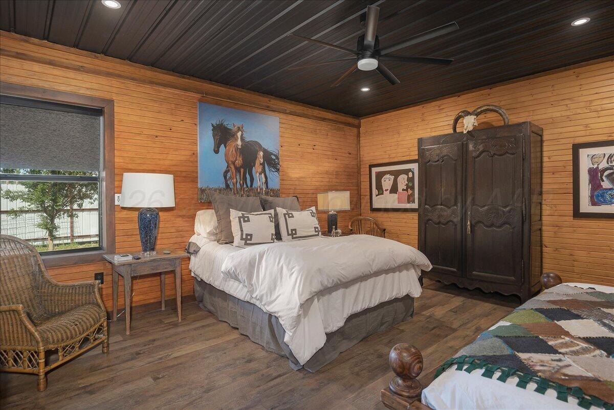 12621 Equestrian Trail Property Photo 17