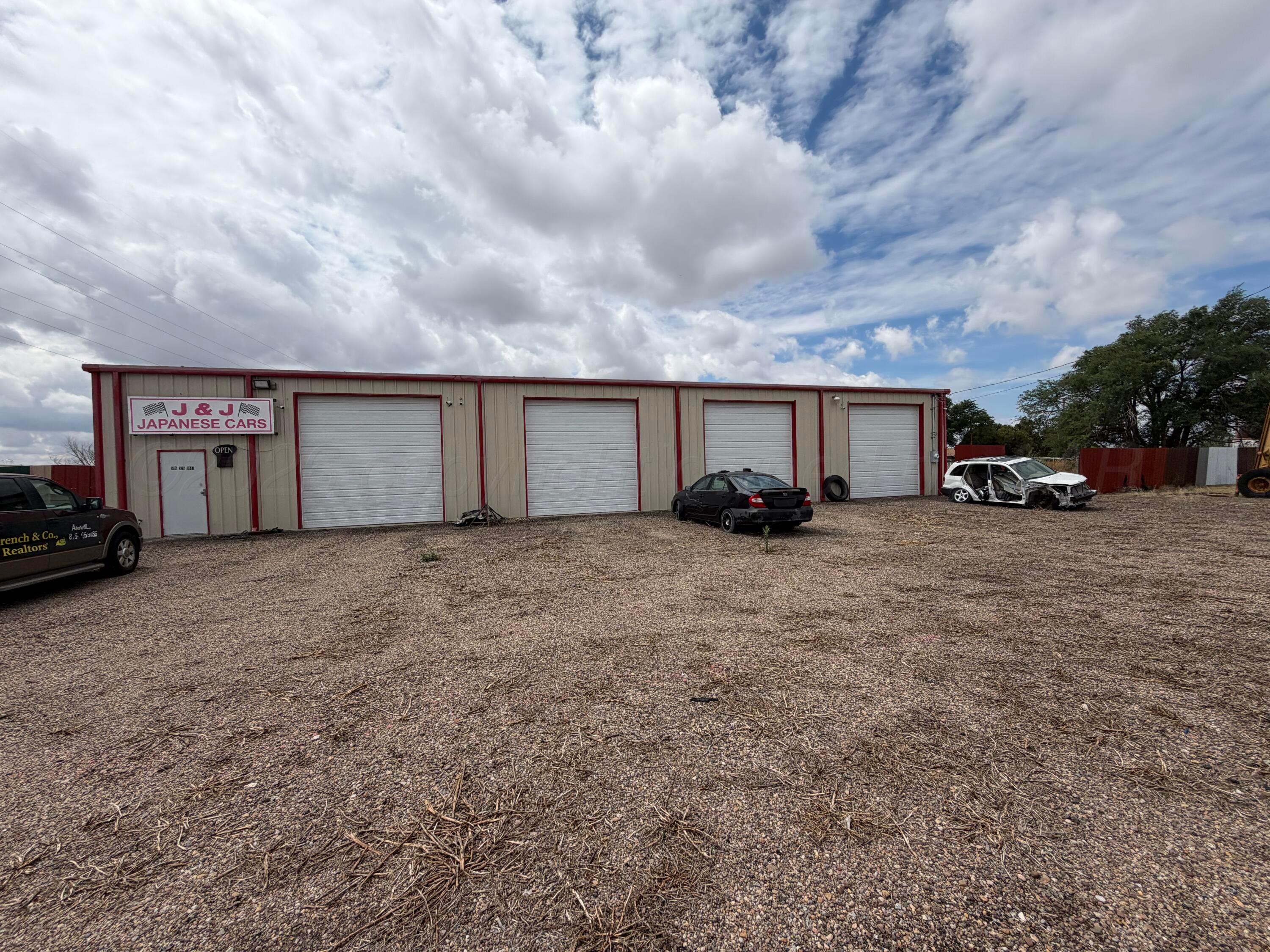 7706 E Amarillo Boulevard Property Photo 5