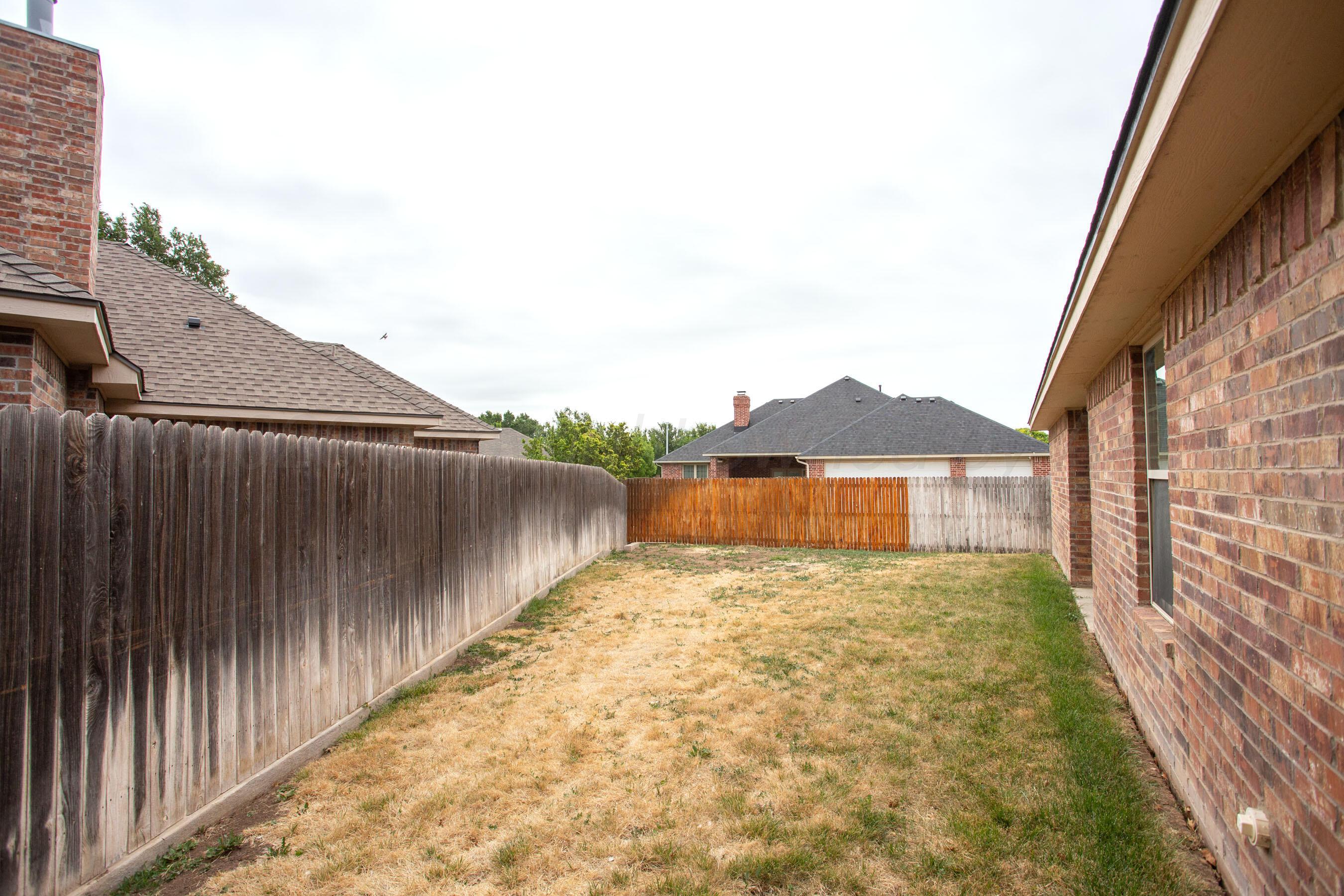 8403 Irvington Court Property Photo 27