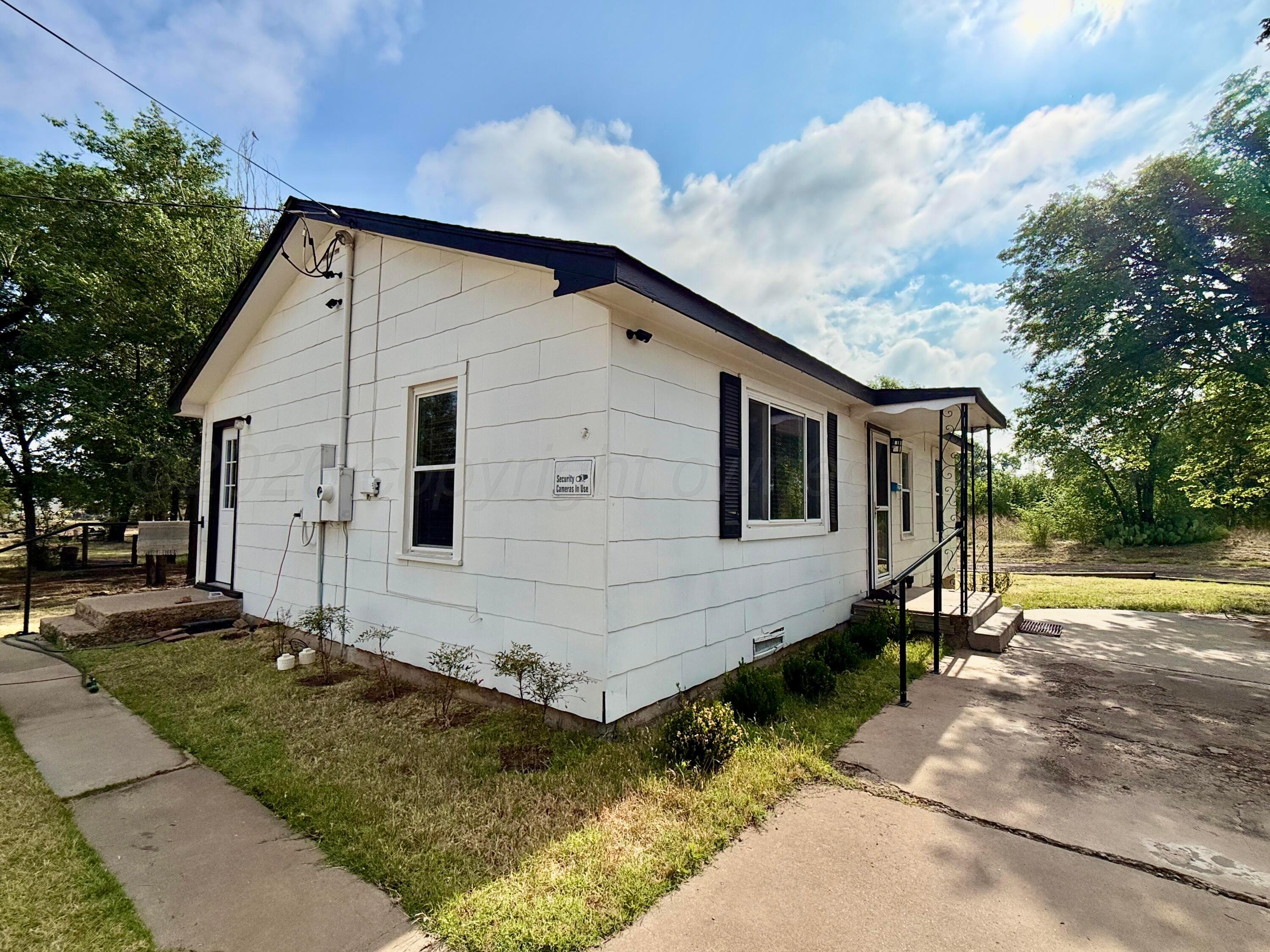 701 Brain Street Property Photo 4
