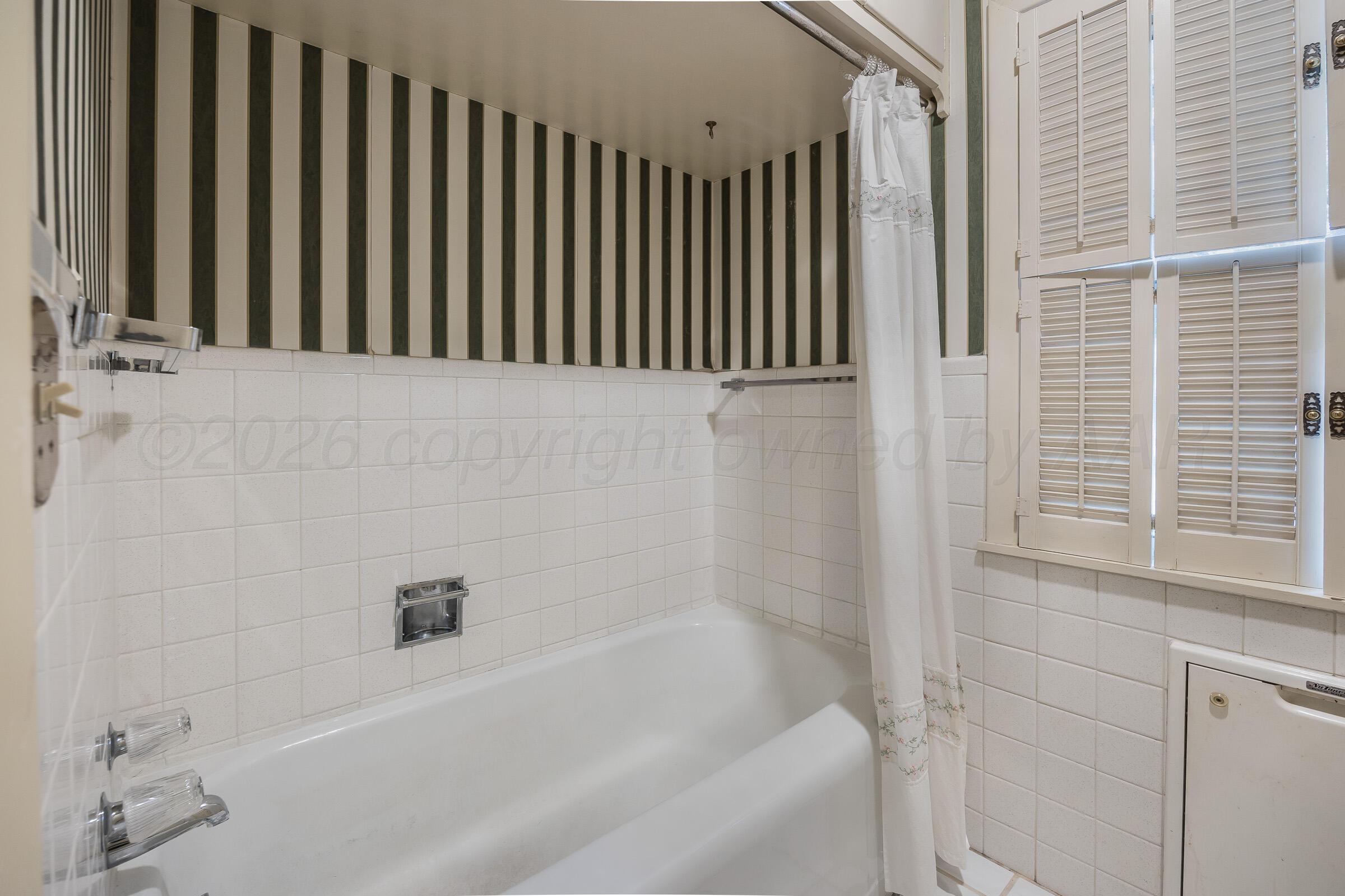 1213 S Bryan Street Property Photo 26
