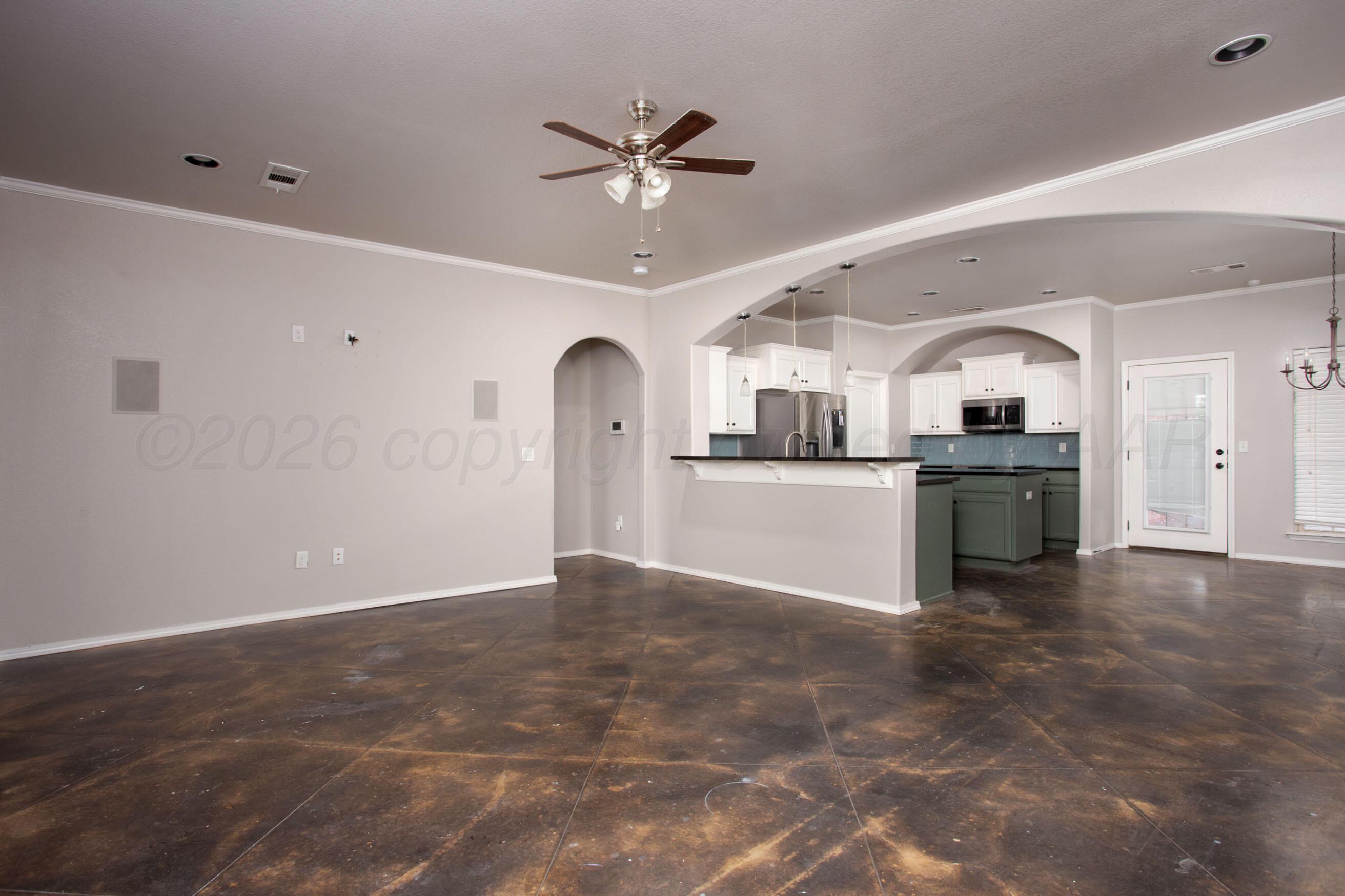 9605 Asher Avenue Property Photo 4