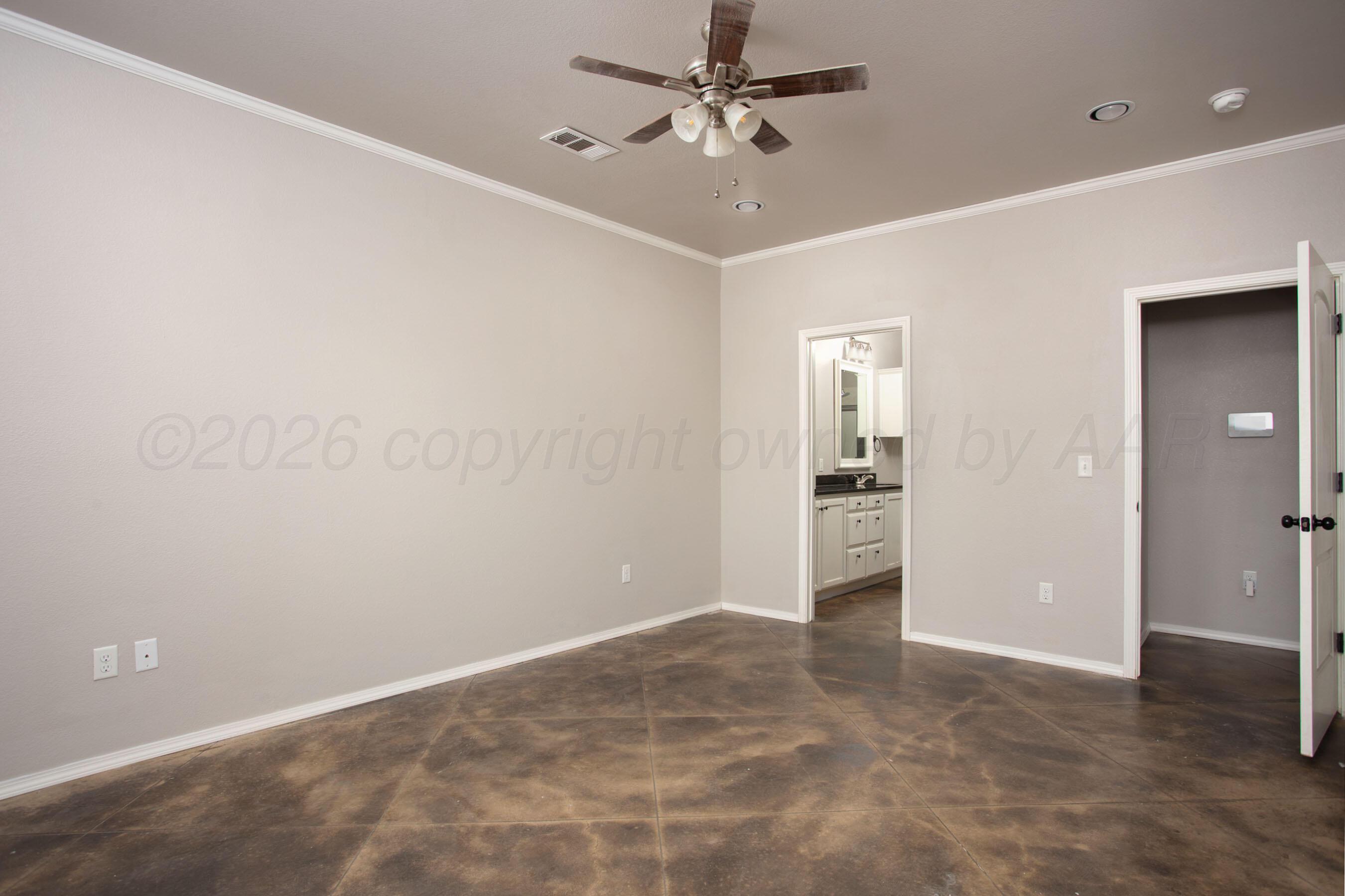 9605 Asher Avenue Property Photo 13