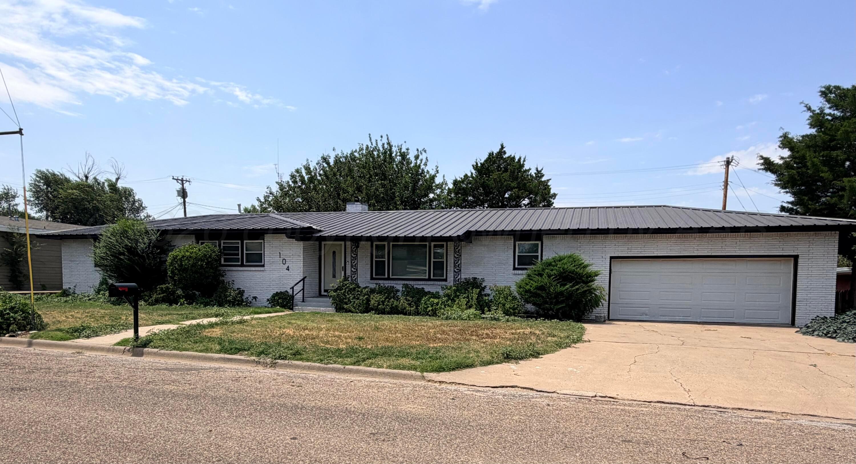 104 Smith Street Property Photo 2