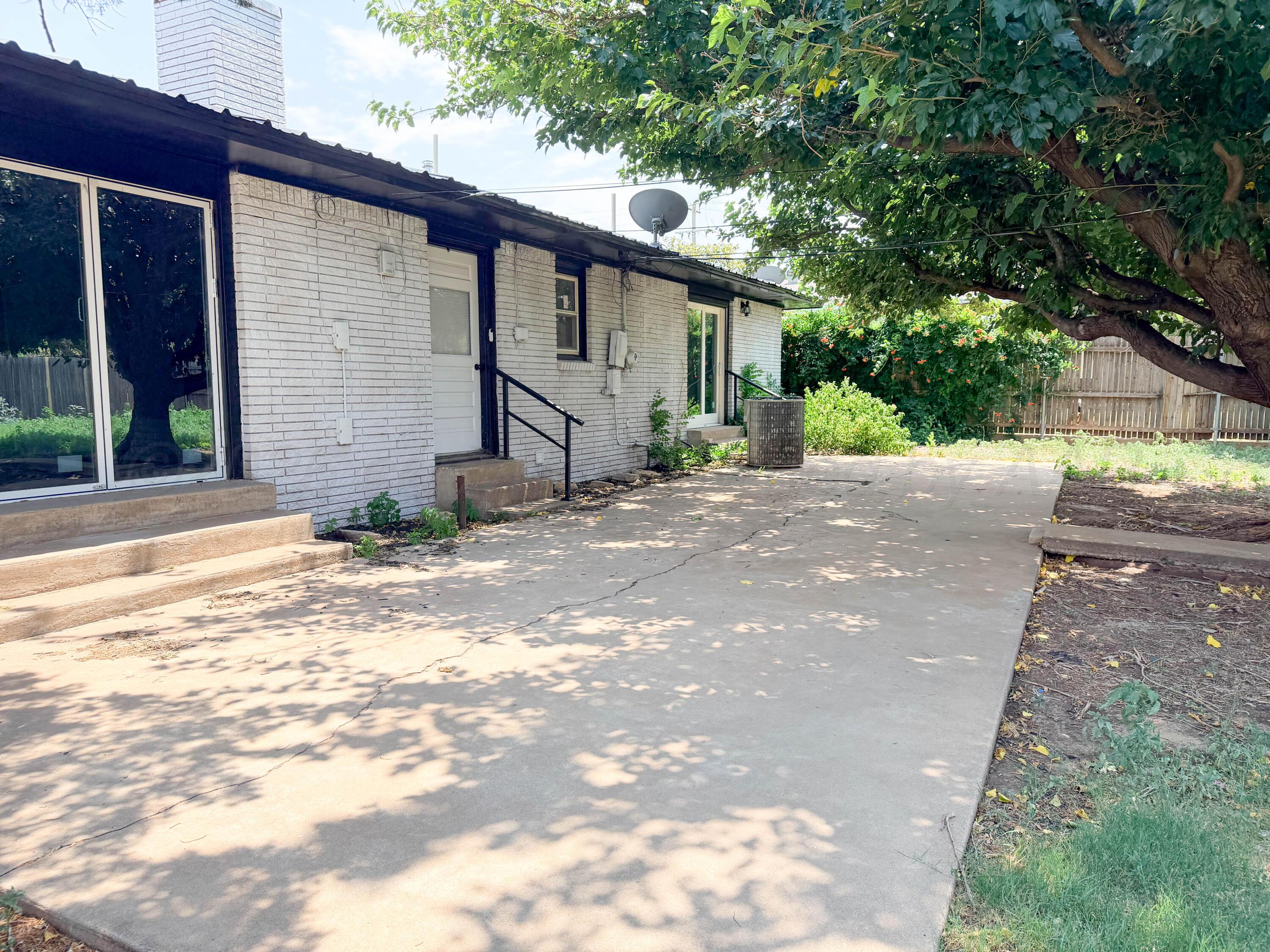 104 Smith Street Property Photo 24