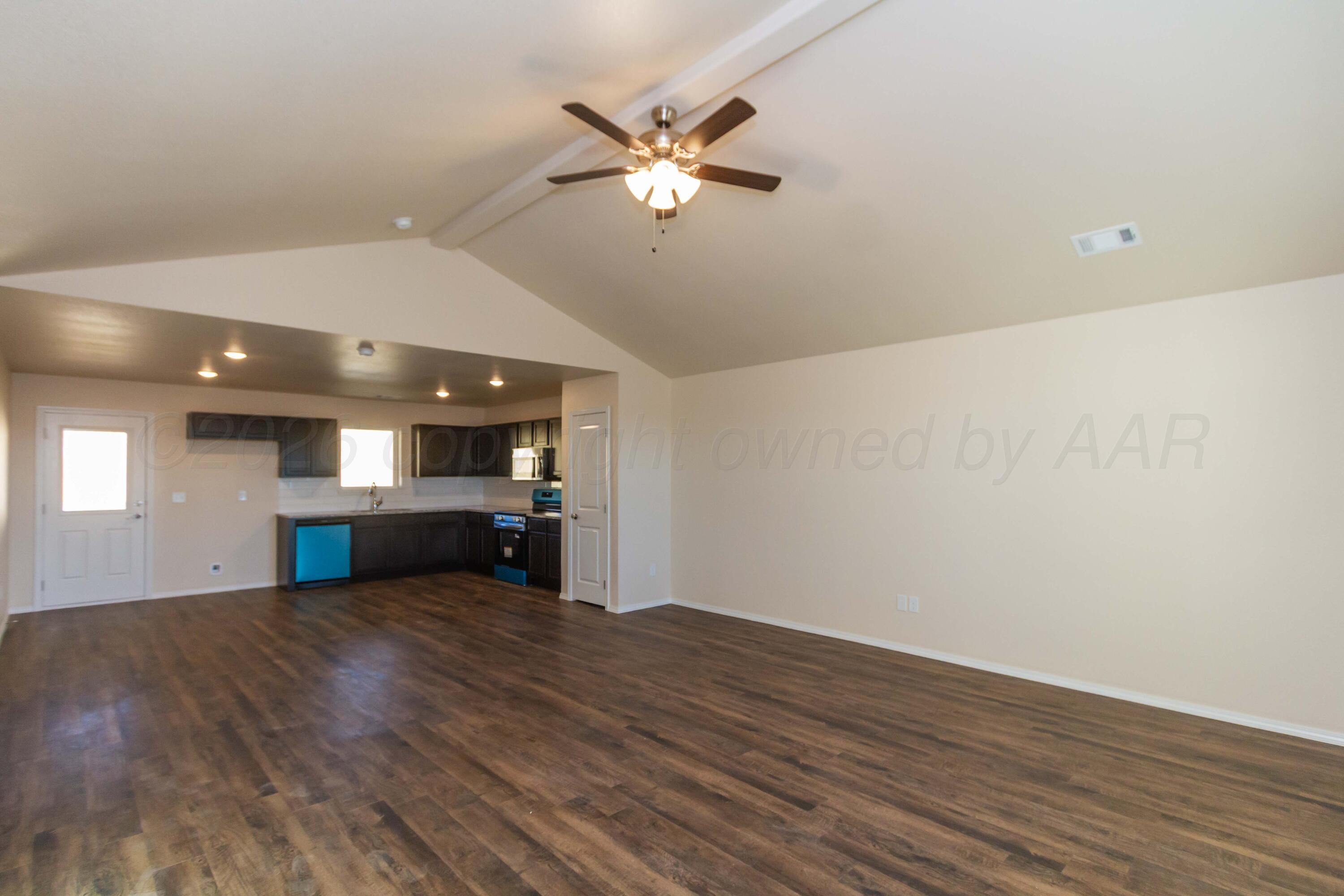4614 Locker Street Property Photo 5