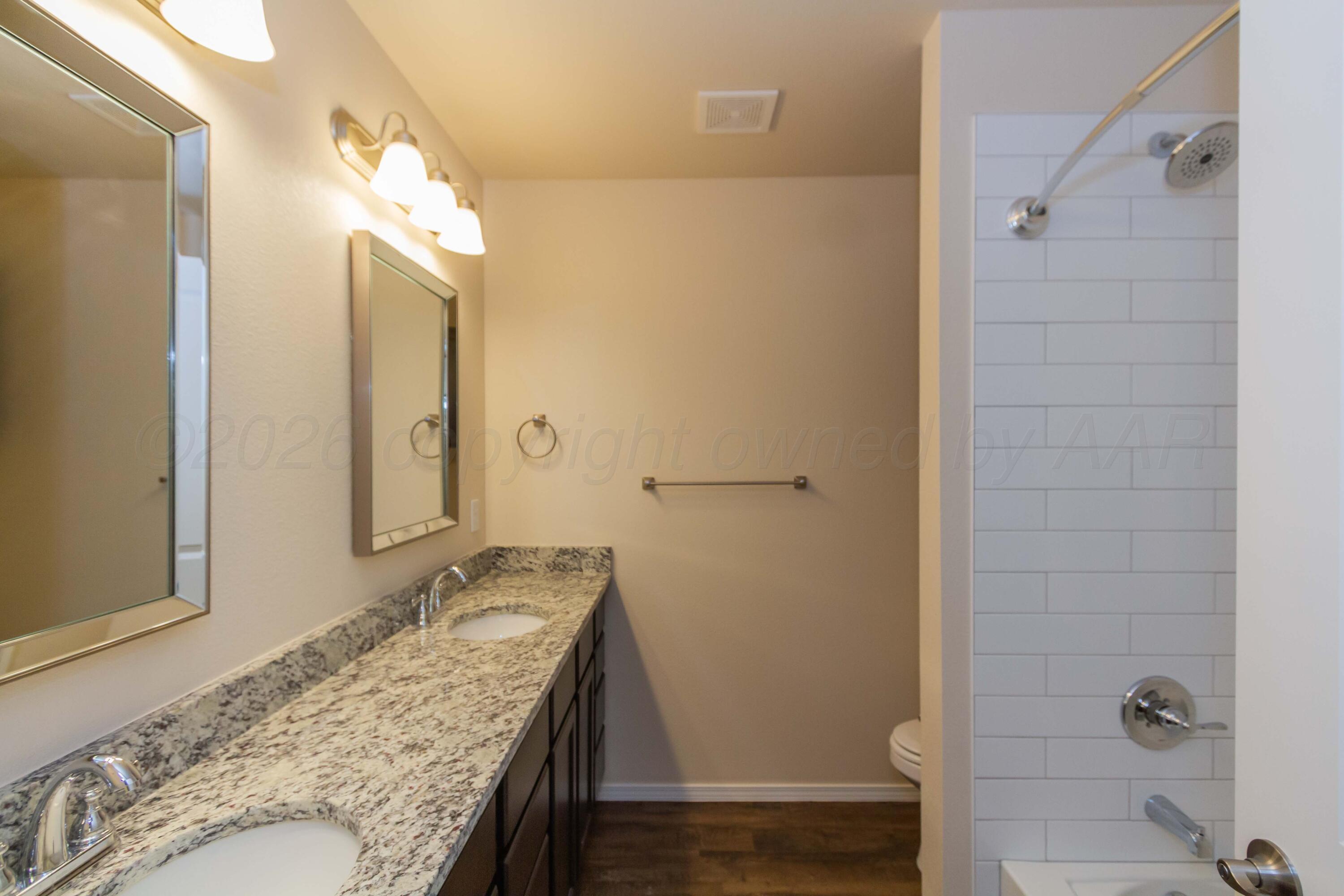 4614 Locker Street Property Photo 14