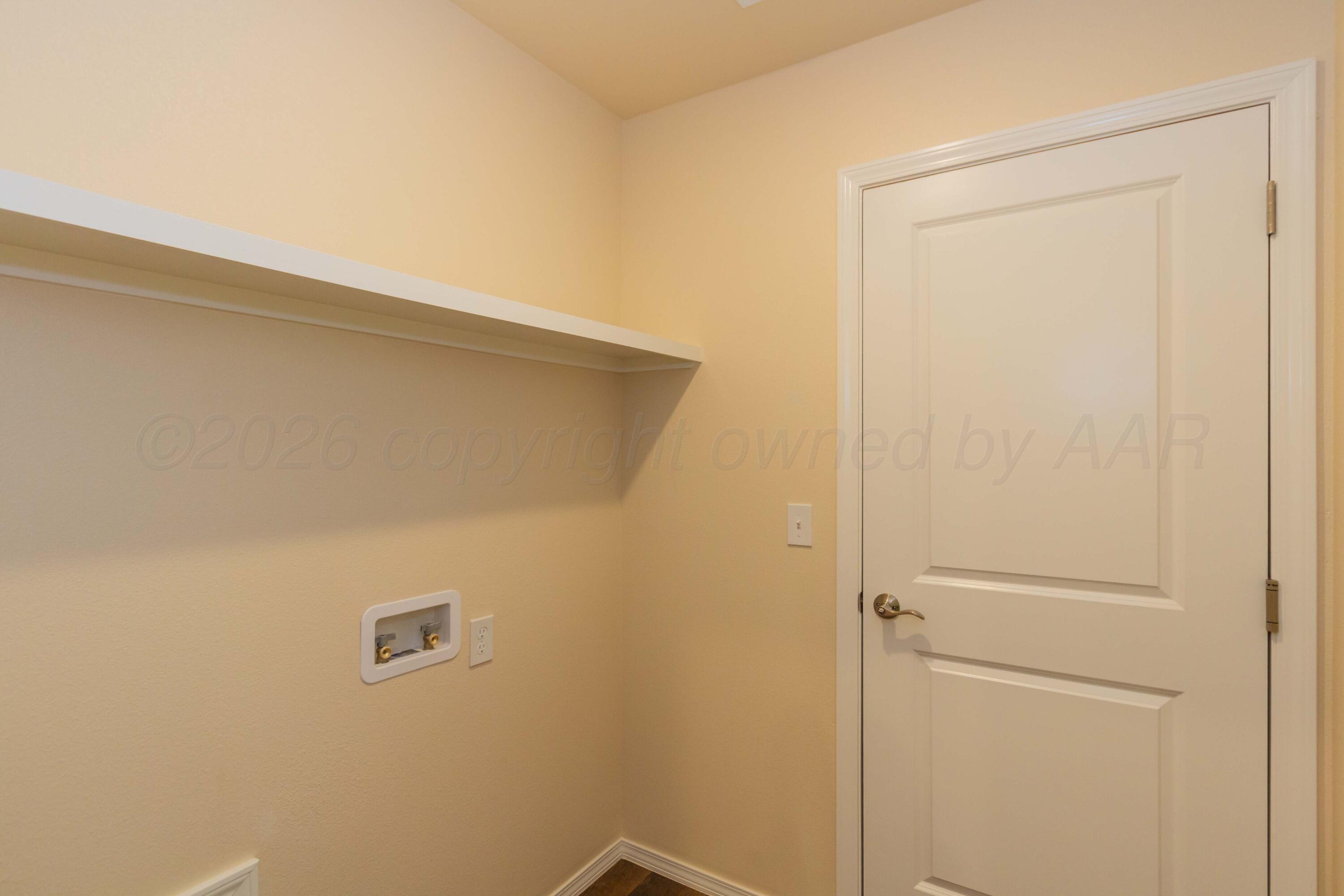 4614 Locker Street Property Photo 27