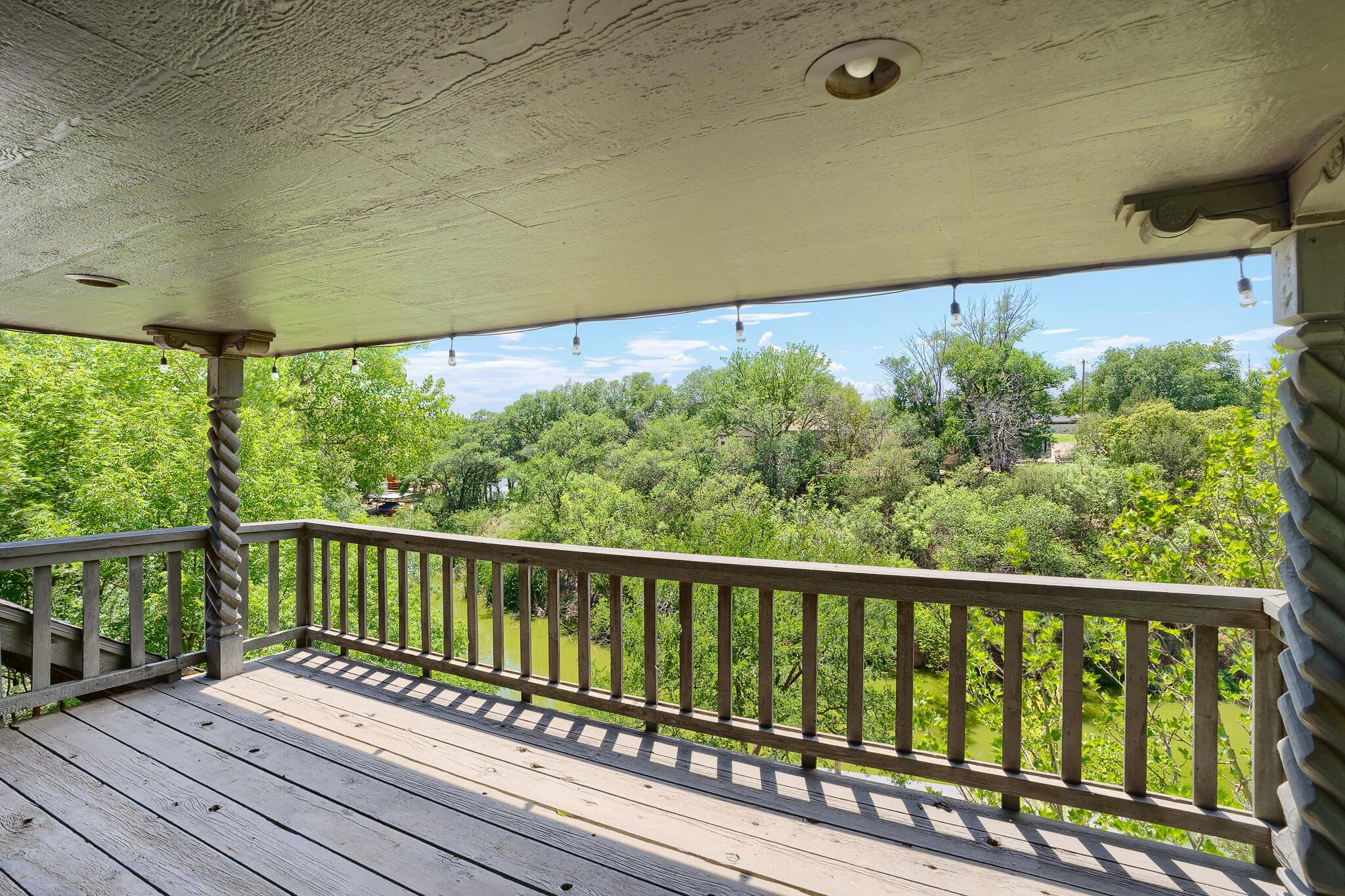 170 Dolphin Terrace Property Photo 44