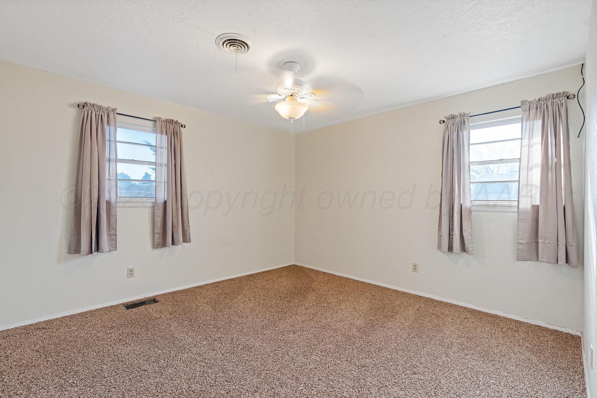 1108 Hawley Street Property Photo 17