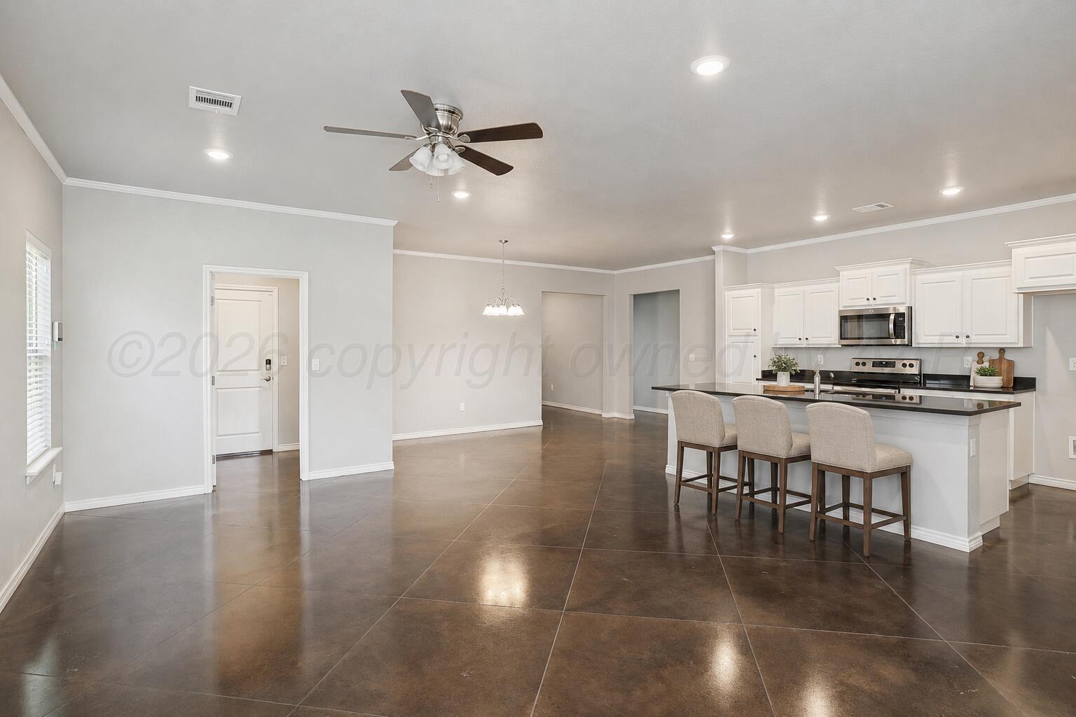9910 Hartnett Court Property Photo 7