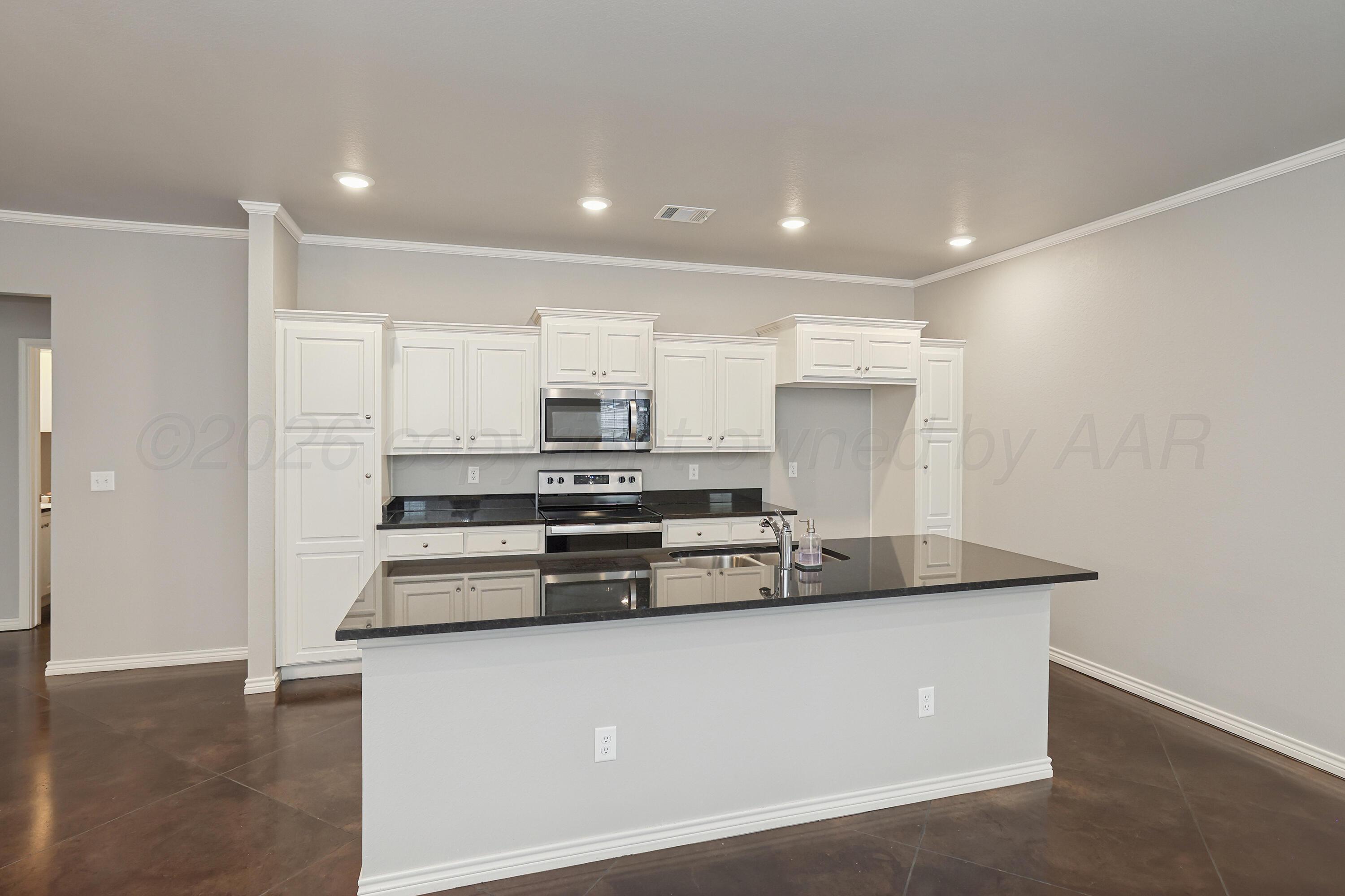 9910 Hartnett Court Property Photo 11