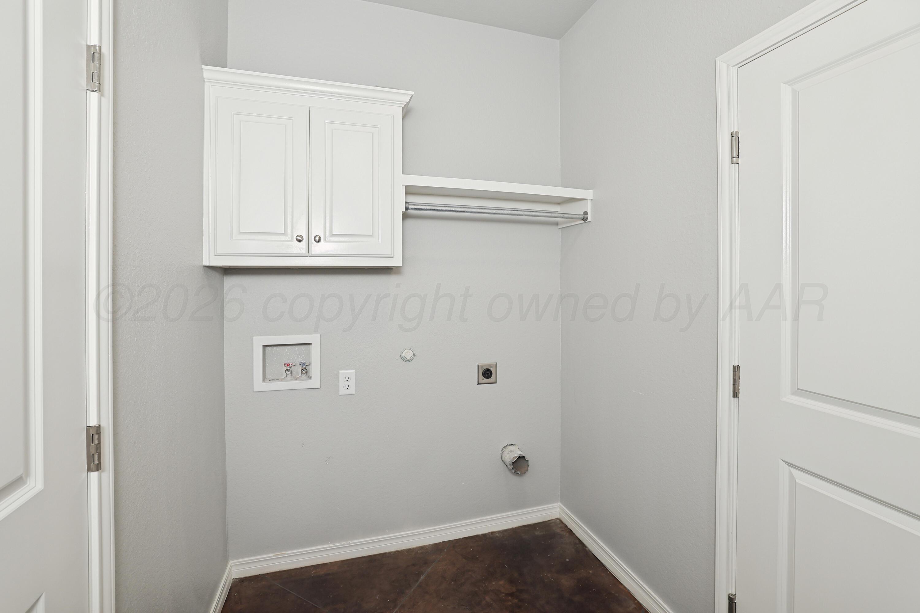 9910 Hartnett Court Property Photo 27