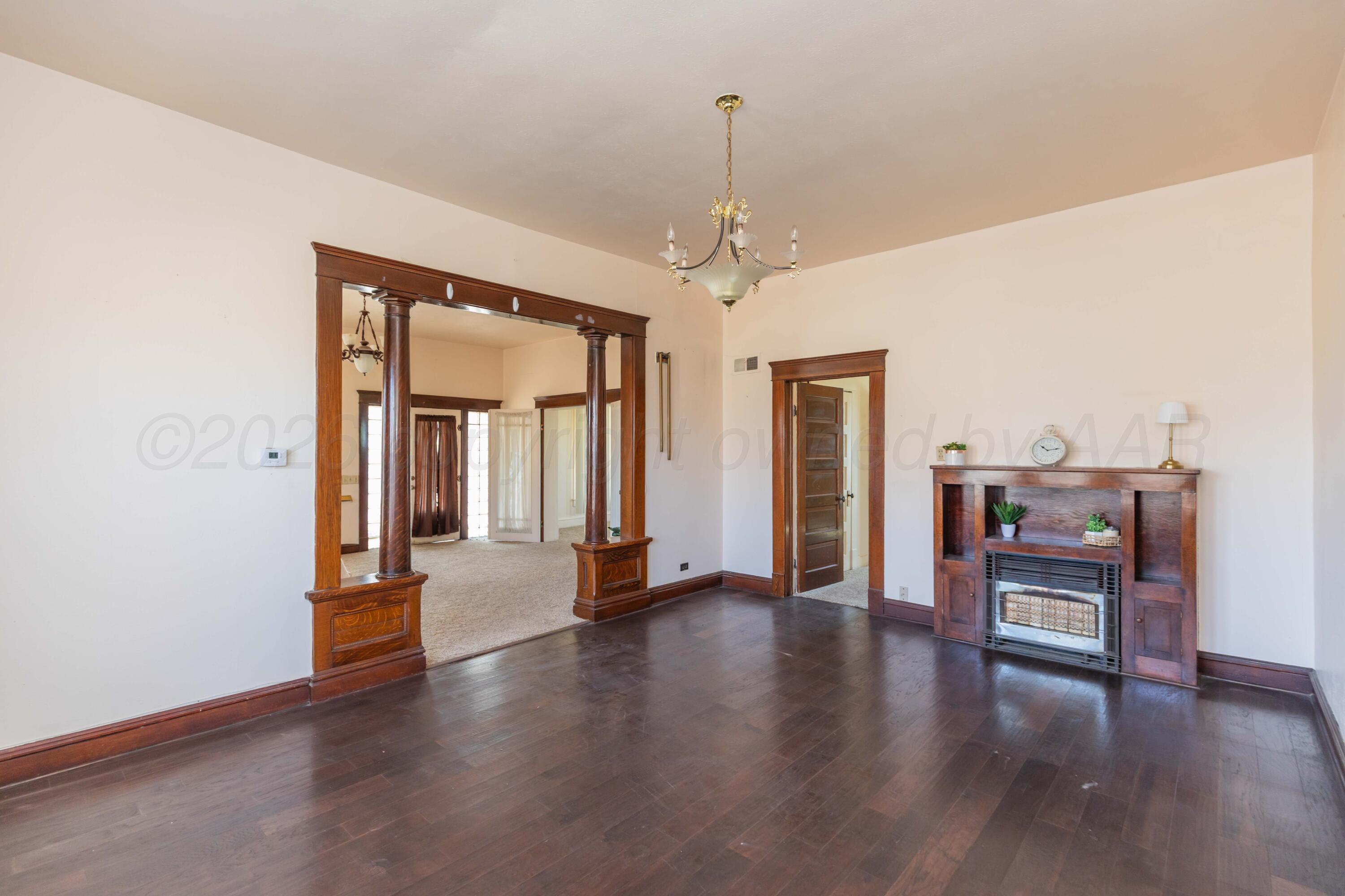 311 Jackson Avenue Property Photo 8