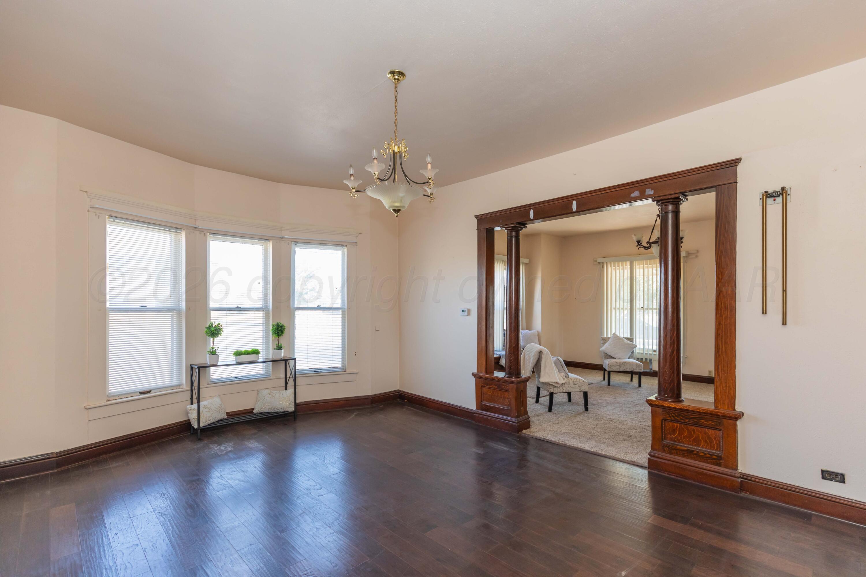 311 Jackson Avenue Property Photo 9