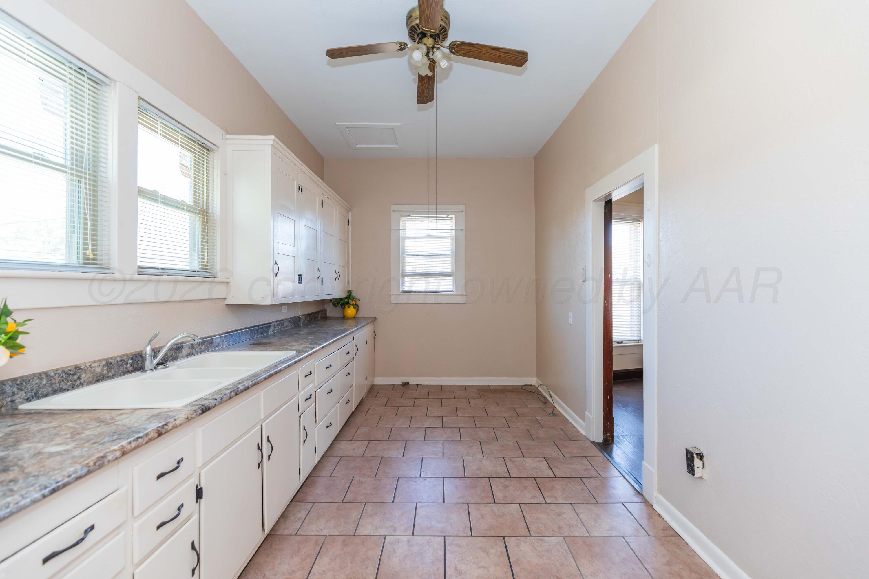 311 Jackson Avenue Property Photo 11
