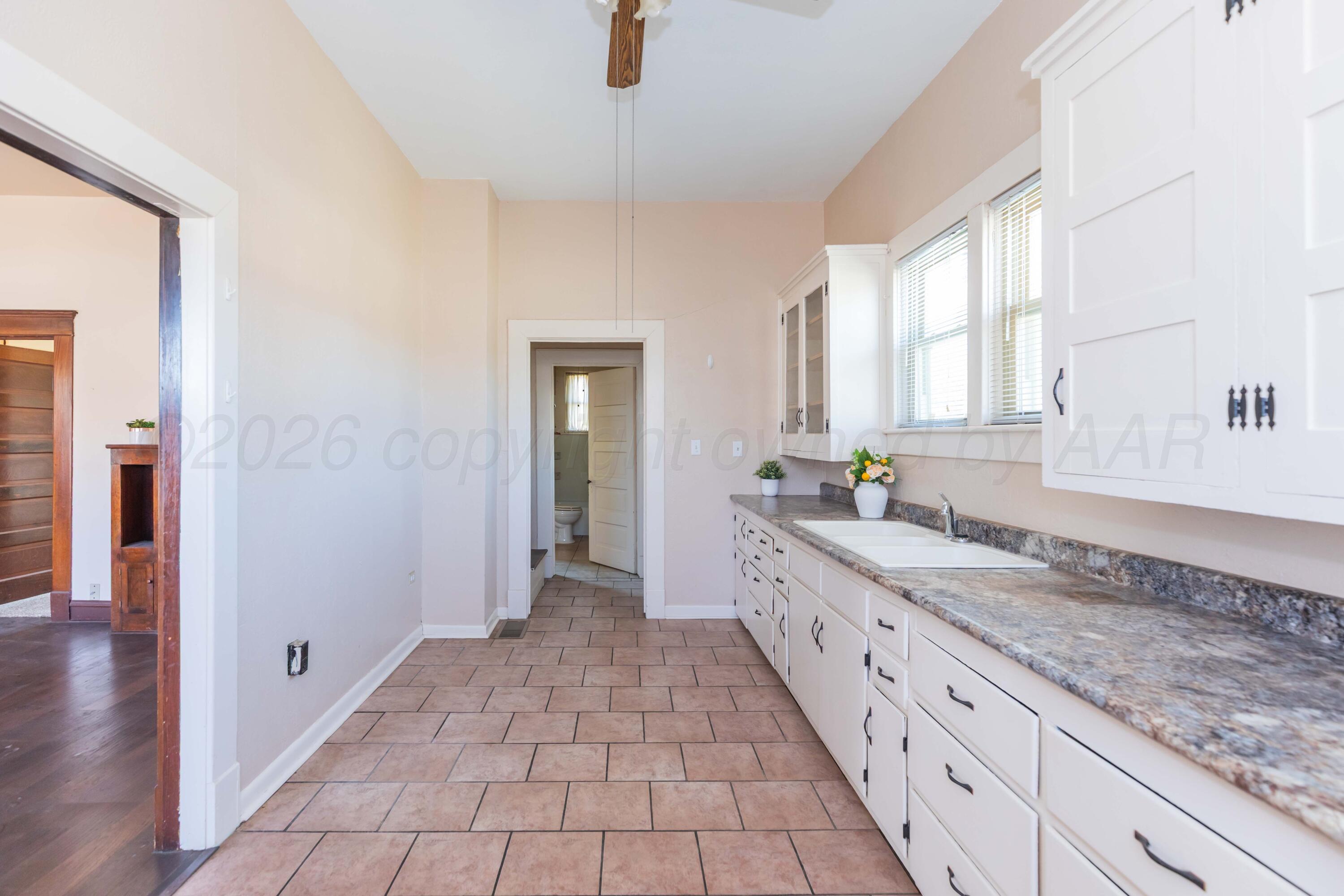 311 Jackson Avenue Property Photo 12