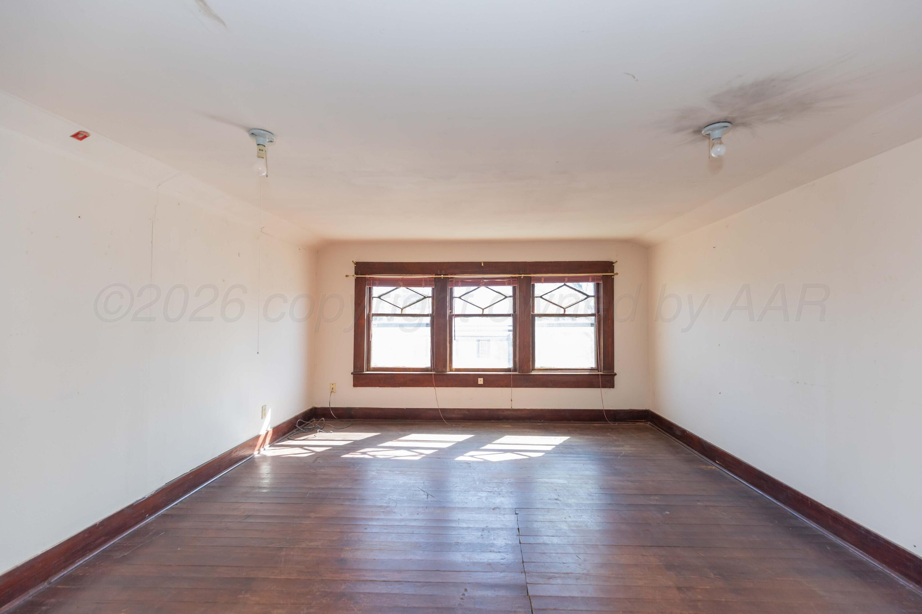 311 Jackson Avenue Property Photo 20