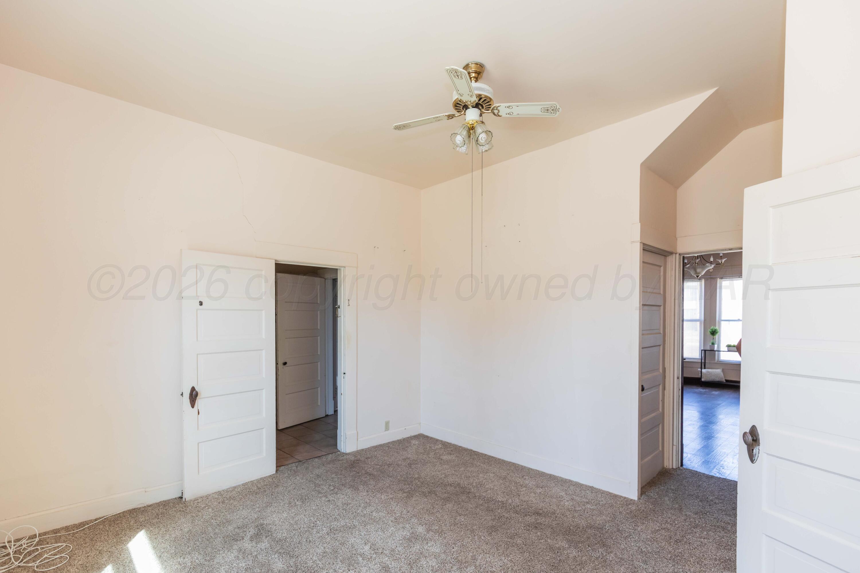 311 Jackson Avenue Property Photo 22