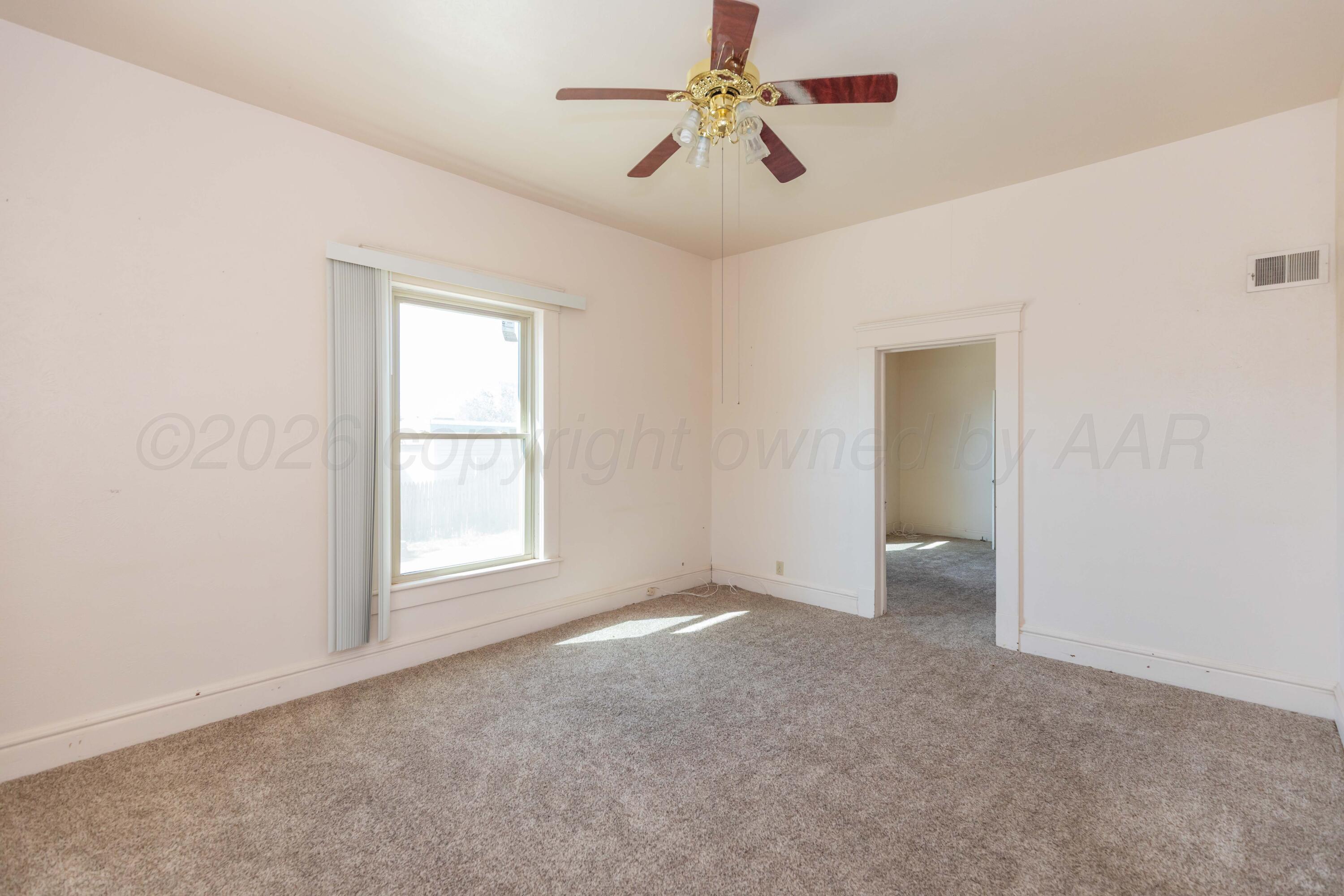 311 Jackson Avenue Property Photo 24
