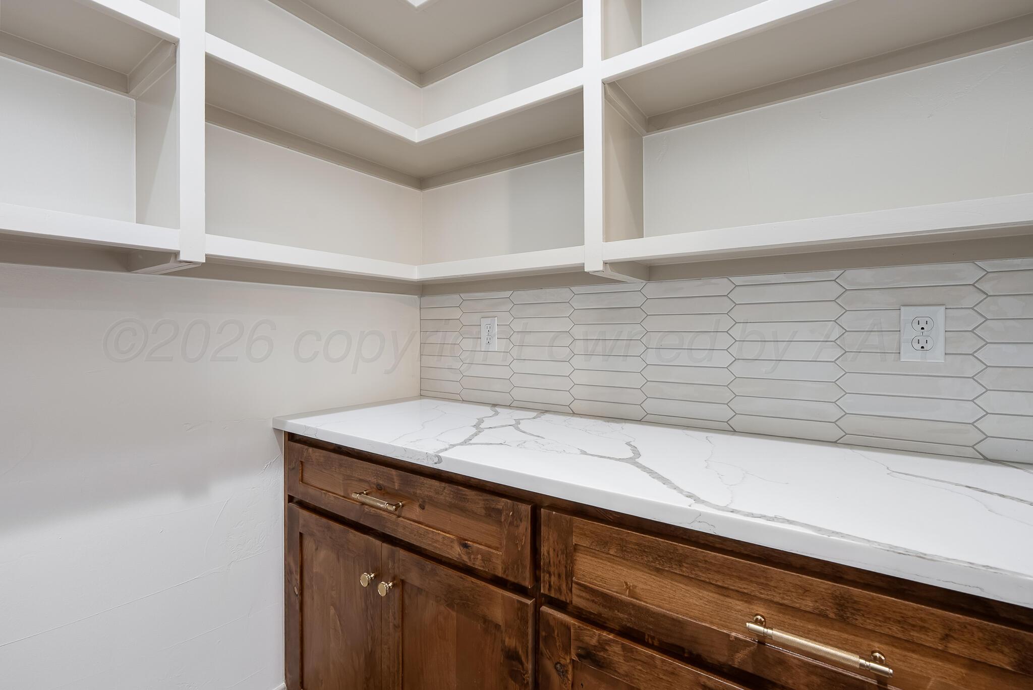 24 Southridge Drive Property Photo 17