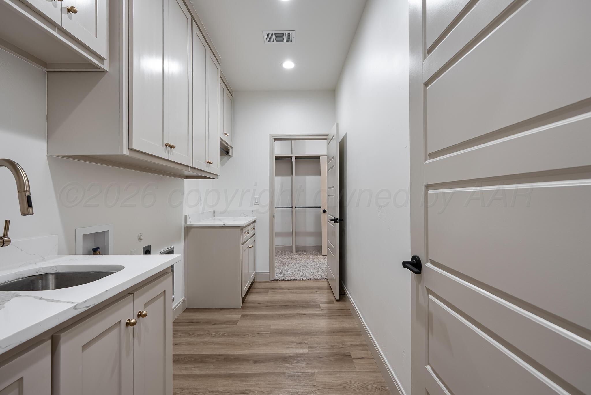 24 Southridge Drive Property Photo 43