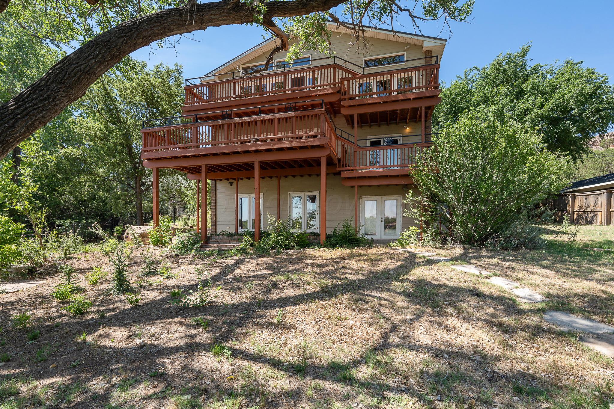 159 S Shore Drive Property Photo 1