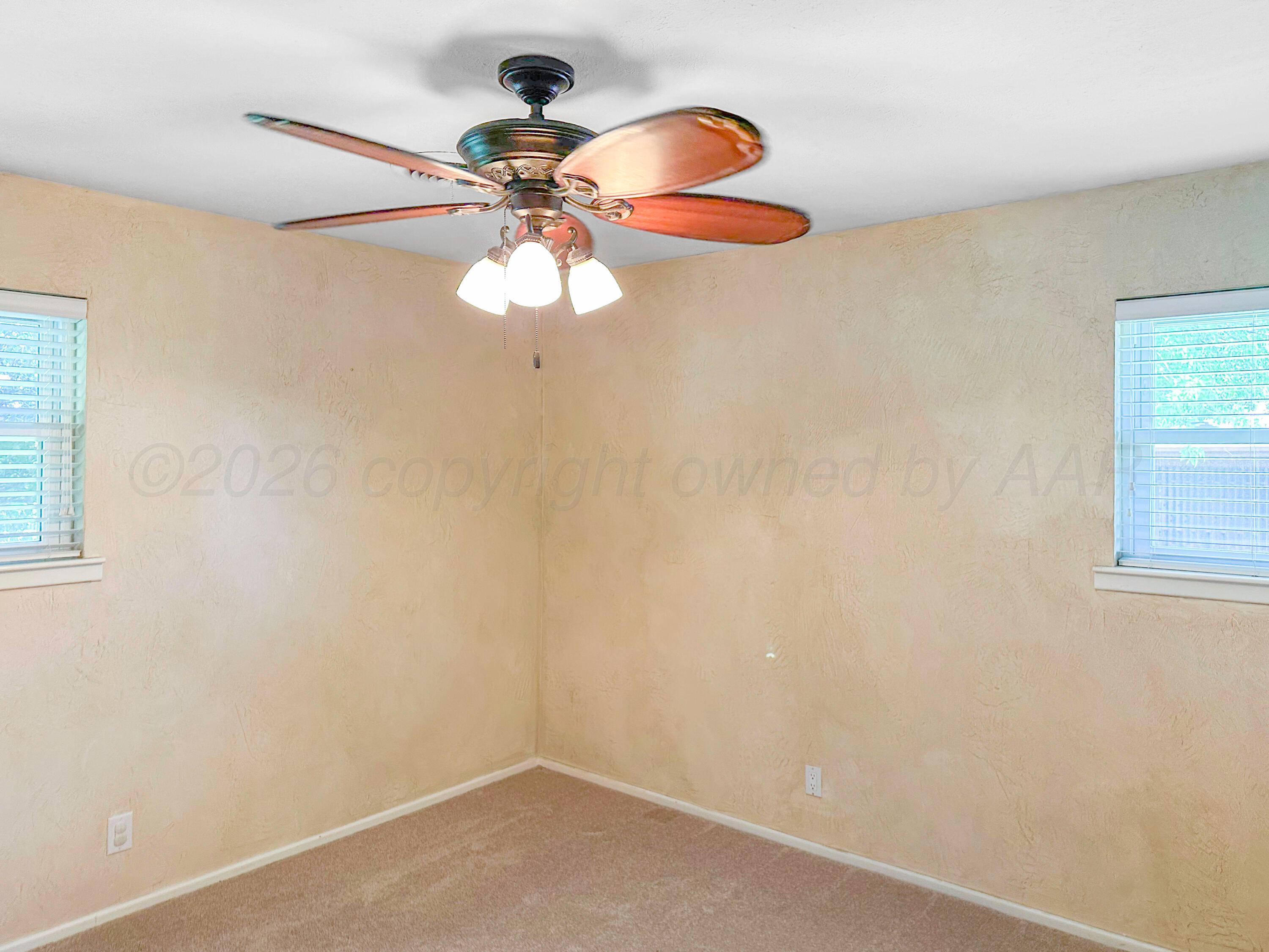 1907 Hemlock Street Property Photo 12